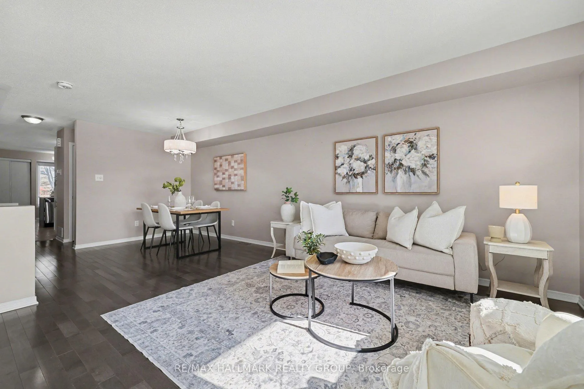 Photo 8 of 275 Aquaview Drive, Ottawa, Avalon East — HOMEH