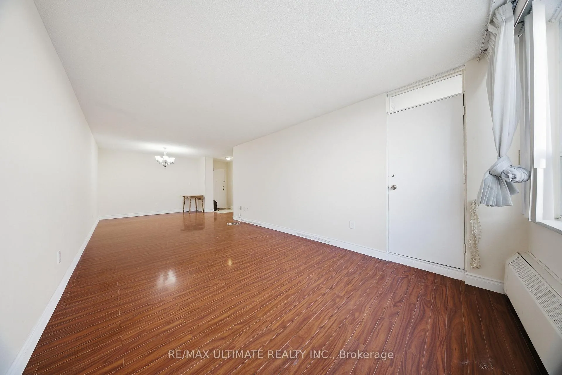 Photo 11 of Unit 909, 390 Dixon Road, Etobicoke, Kingsview Village-The Westway — HOMEH