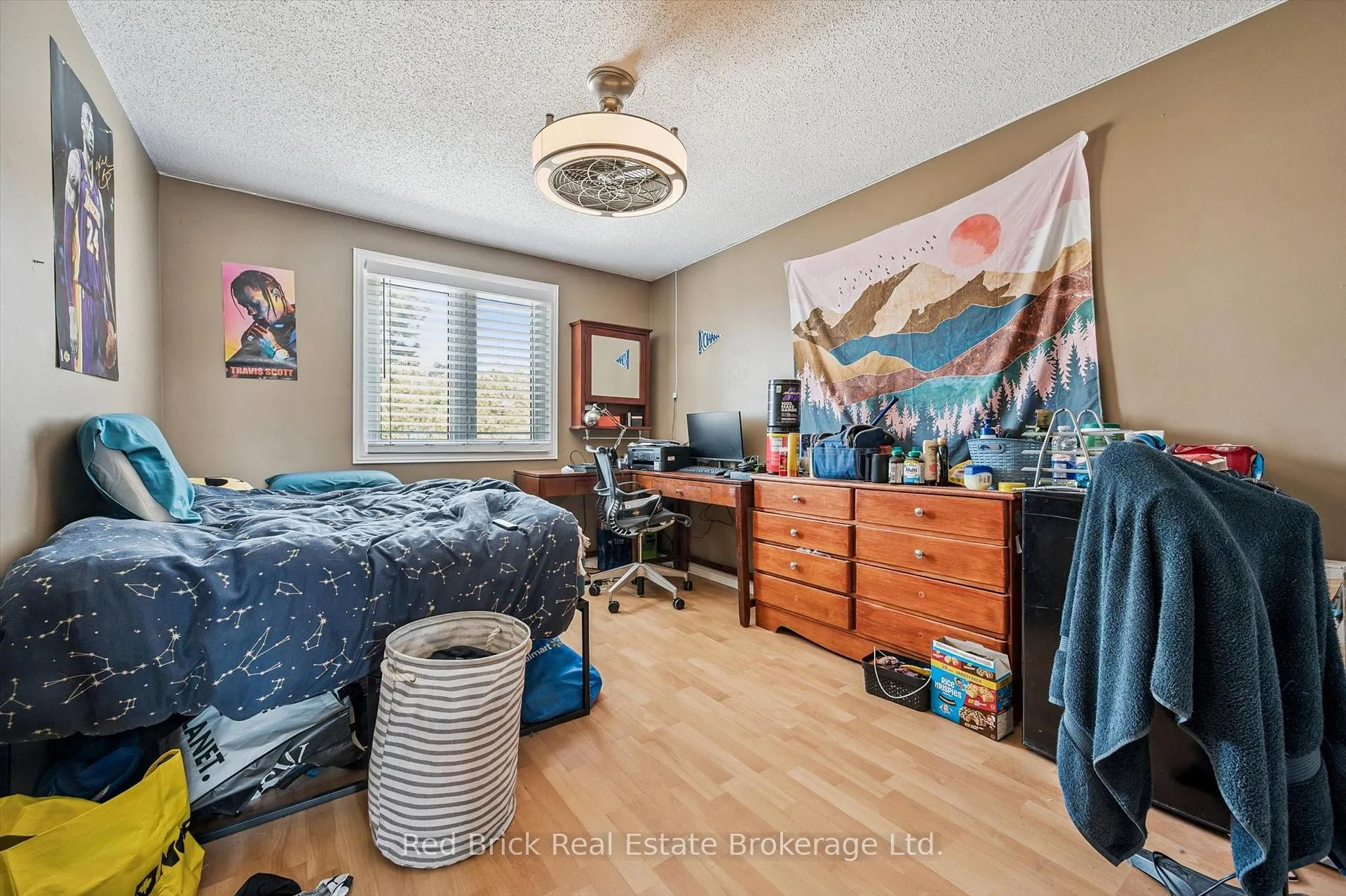 Photo 16 of 11 Moss Place, Guelph, Kortright West — HOMEH