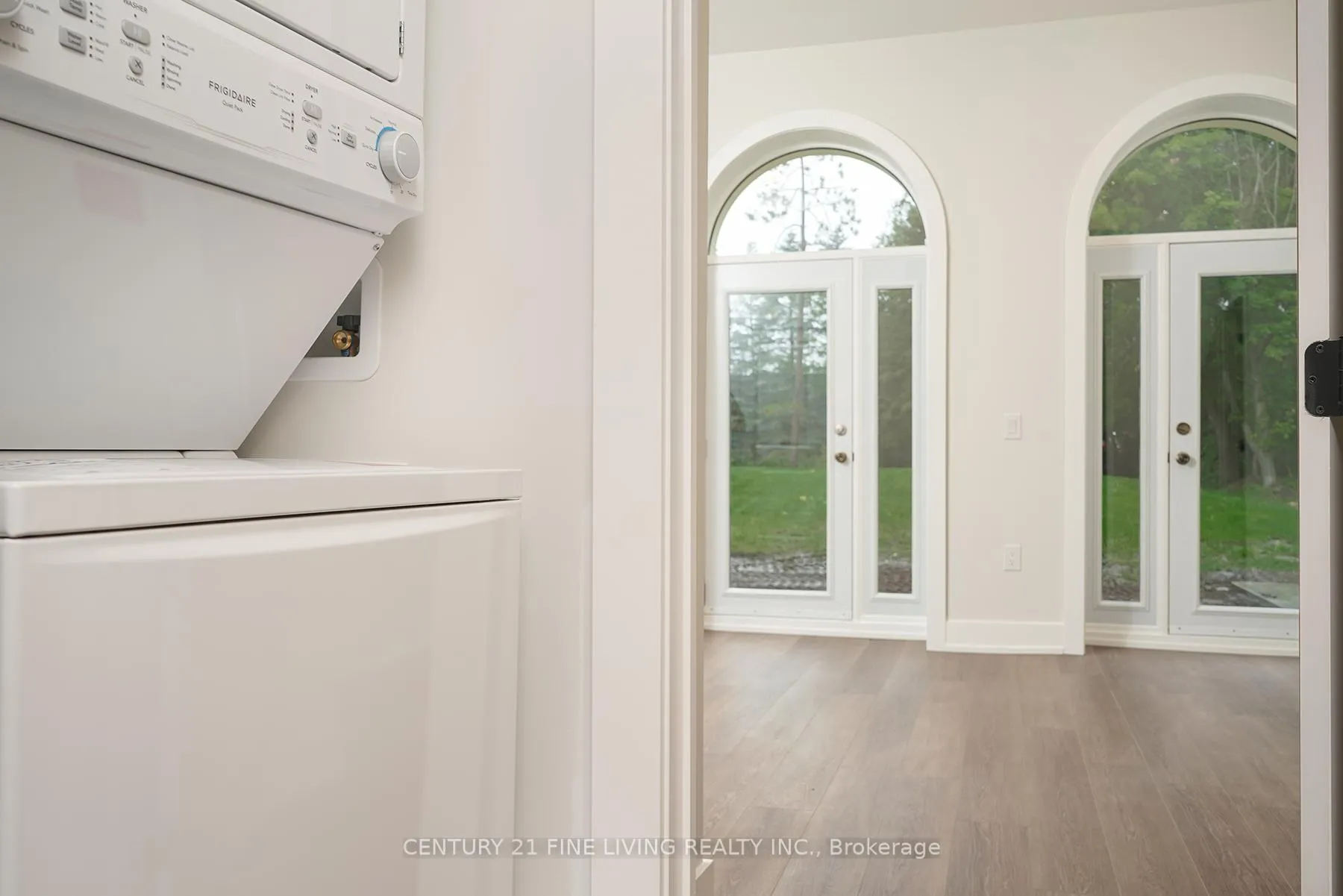 Photo 8 of Unit 101, 1614 Ridge Road E, Oro-Medonte, Hawkestone — HOMEH