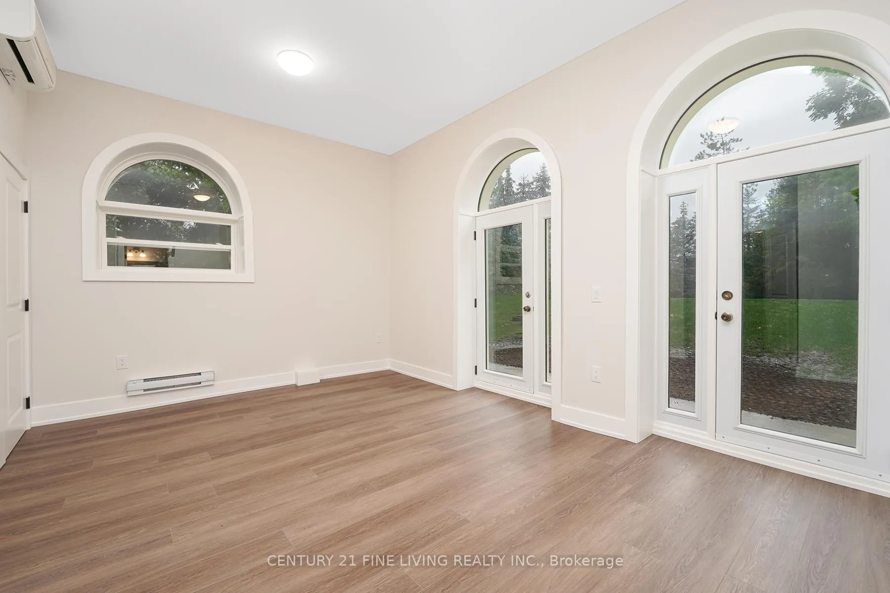 Photo 12 of Unit 101, 1614 Ridge Road E, Oro-Medonte, Hawkestone — HOMEH