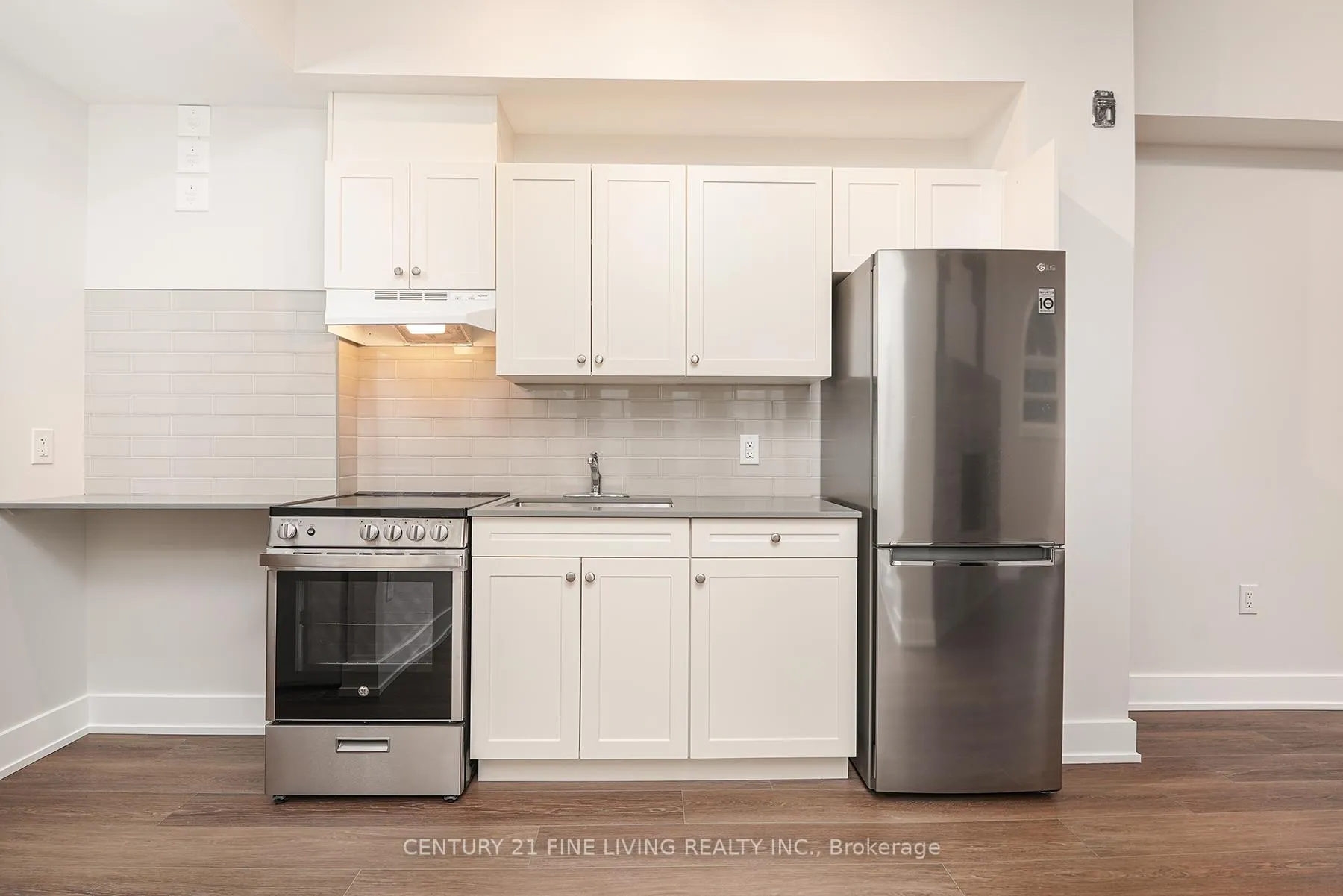 Photo 16 of Unit 101, 1614 Ridge Road E, Oro-Medonte, Hawkestone — HOMEH