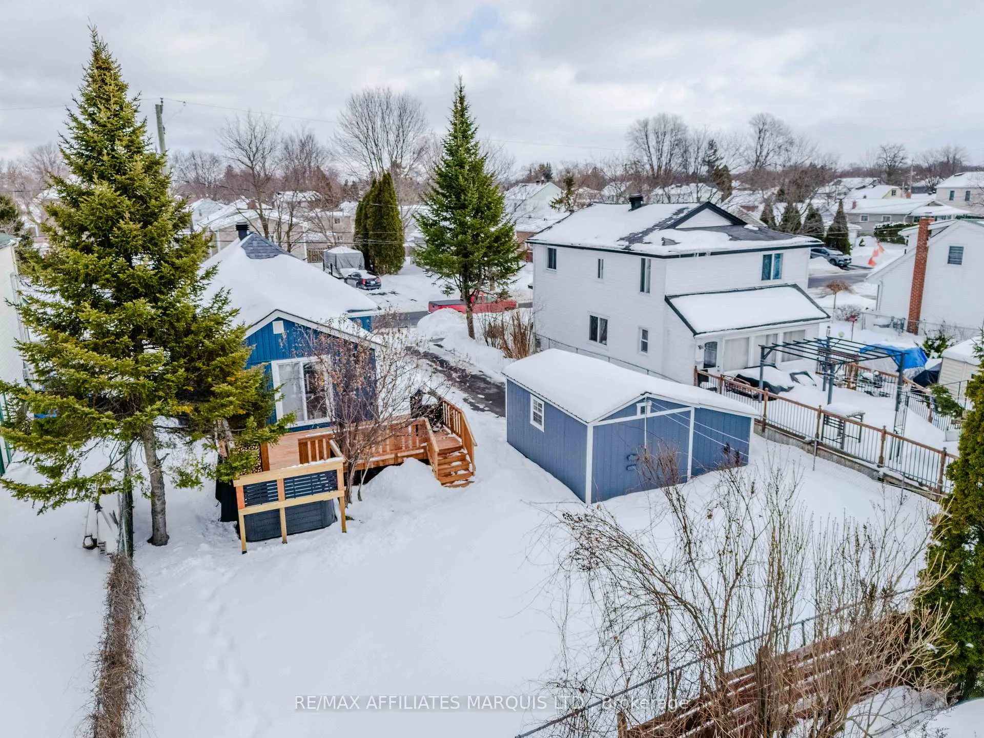 Photo 3 of 1234 Notre Dame Street, Cornwall — HOMEH