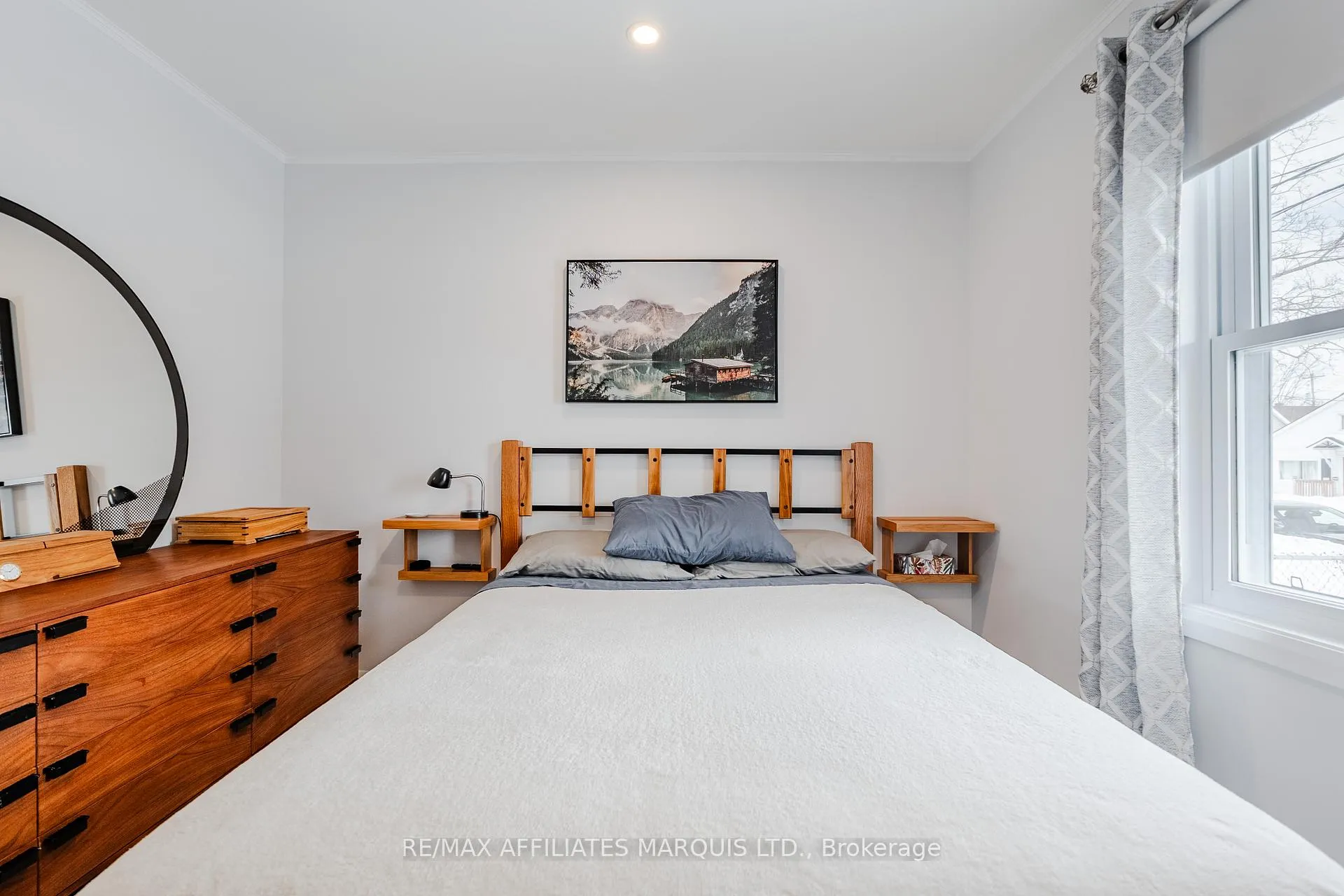 Photo 18 of 1234 Notre Dame Street, Cornwall — HOMEH