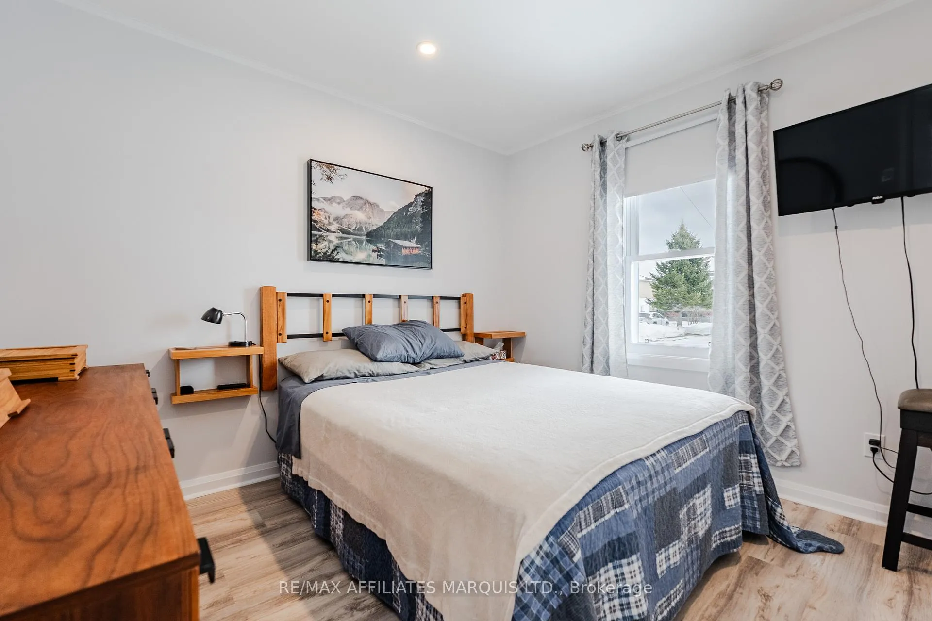 Photo 19 of 1234 Notre Dame Street, Cornwall — HOMEH