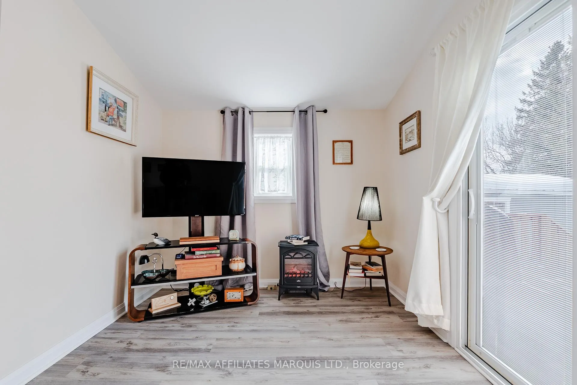 Photo 23 of 1234 Notre Dame Street, Cornwall — HOMEH
