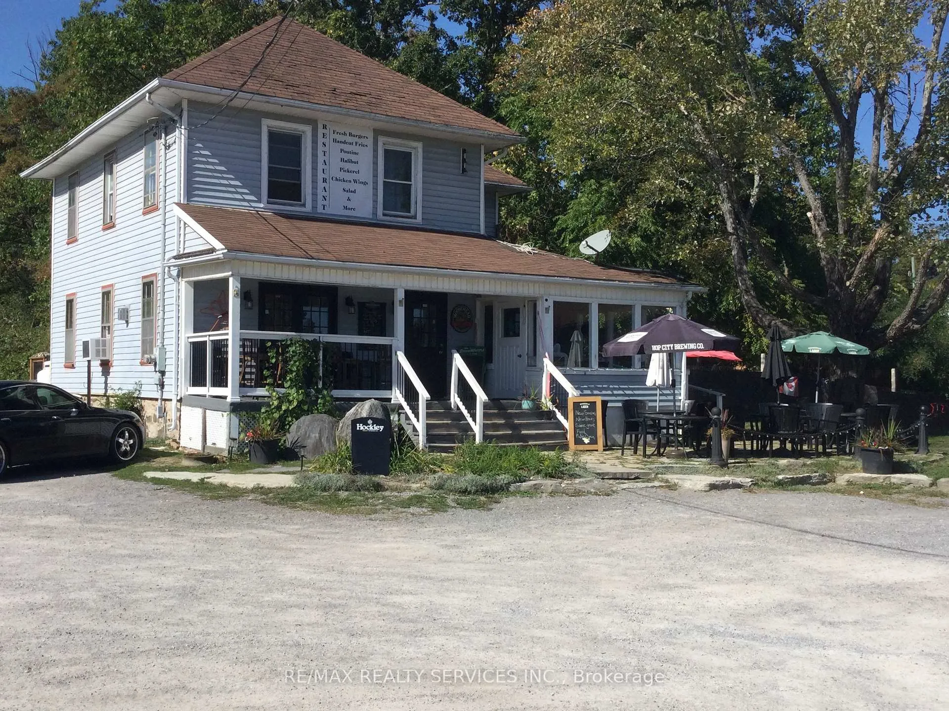 Front of 1925 Lakehurst Road