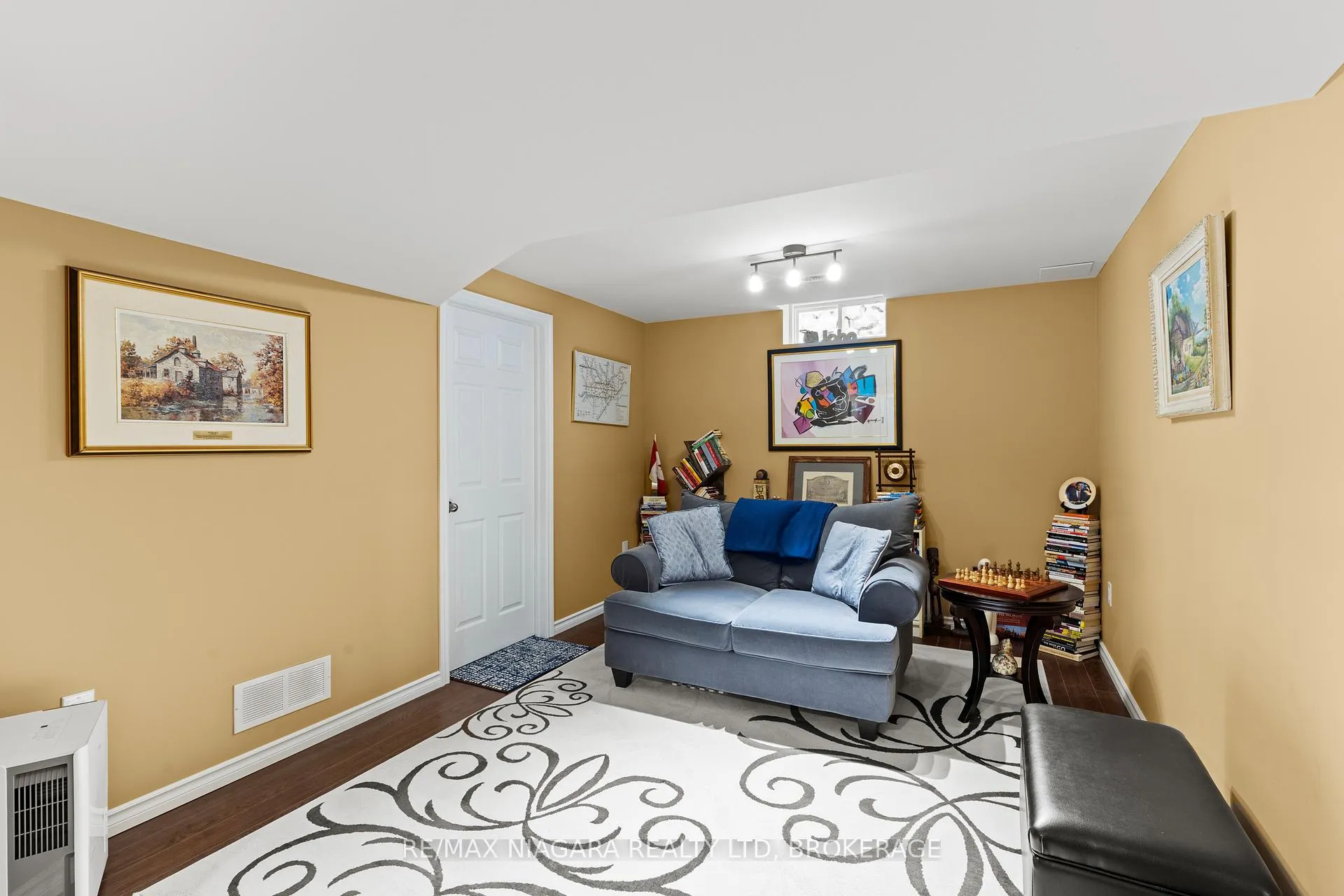 Photo 23 of 7728 Shaw Street, Niagara Falls, Oldfield — HOMEH