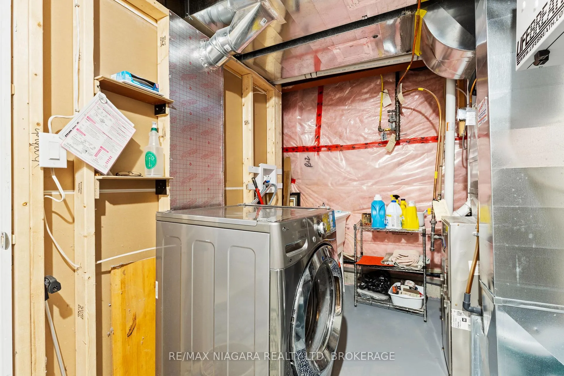 Photo 25 of 7728 Shaw Street, Niagara Falls, Oldfield — HOMEH