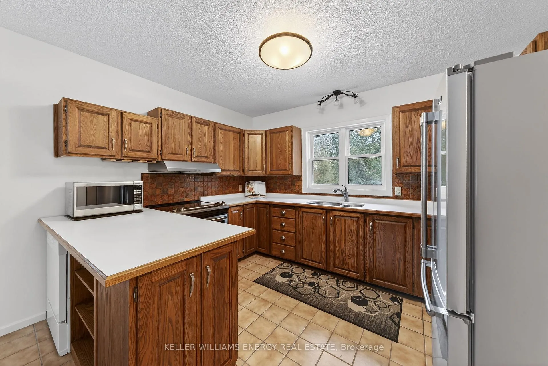 Photo 17 of 108 Dutch Road, Prince Edward County, Hillier Ward — HOMEH