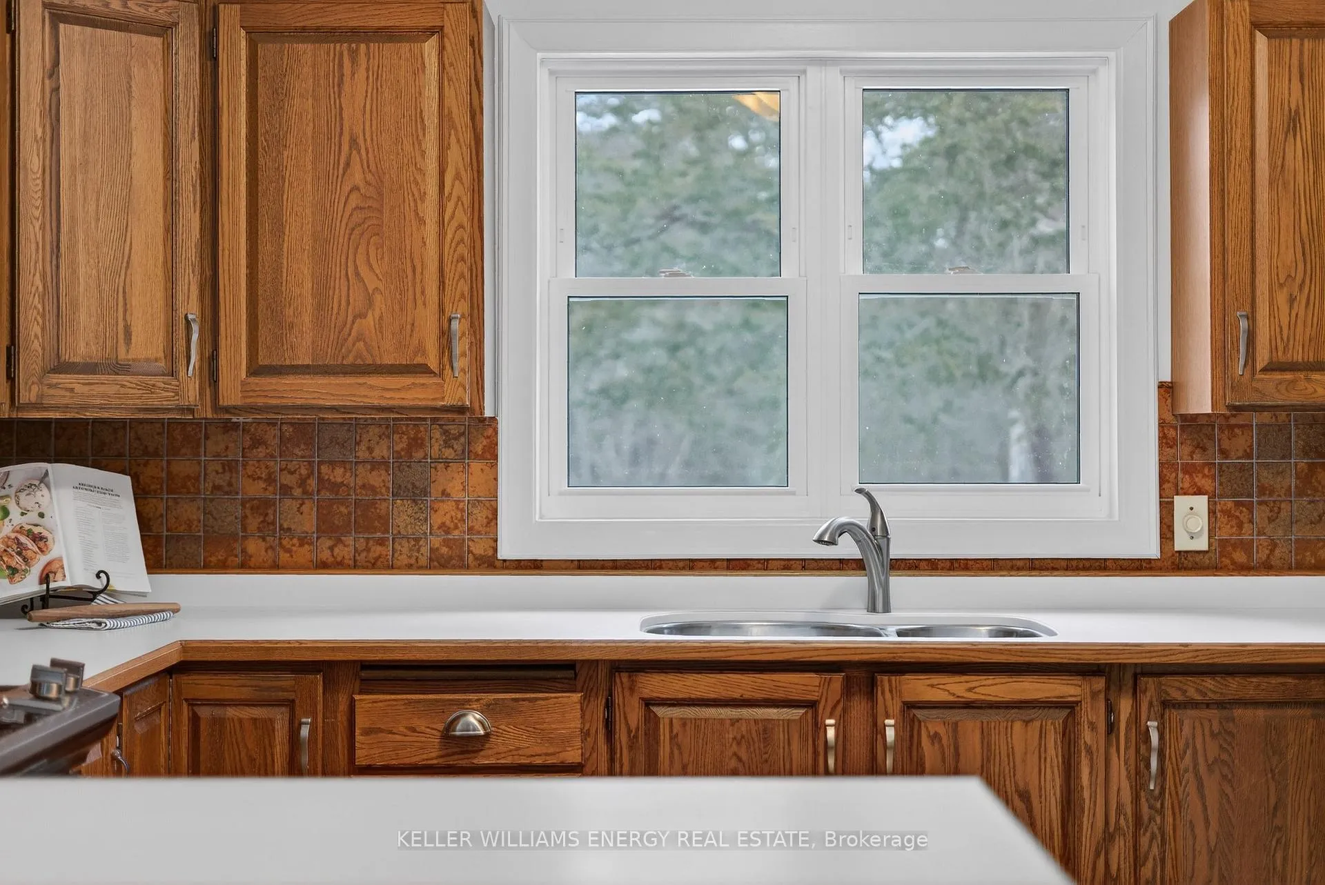 Photo 18 of 108 Dutch Road, Prince Edward County, Hillier Ward — HOMEH