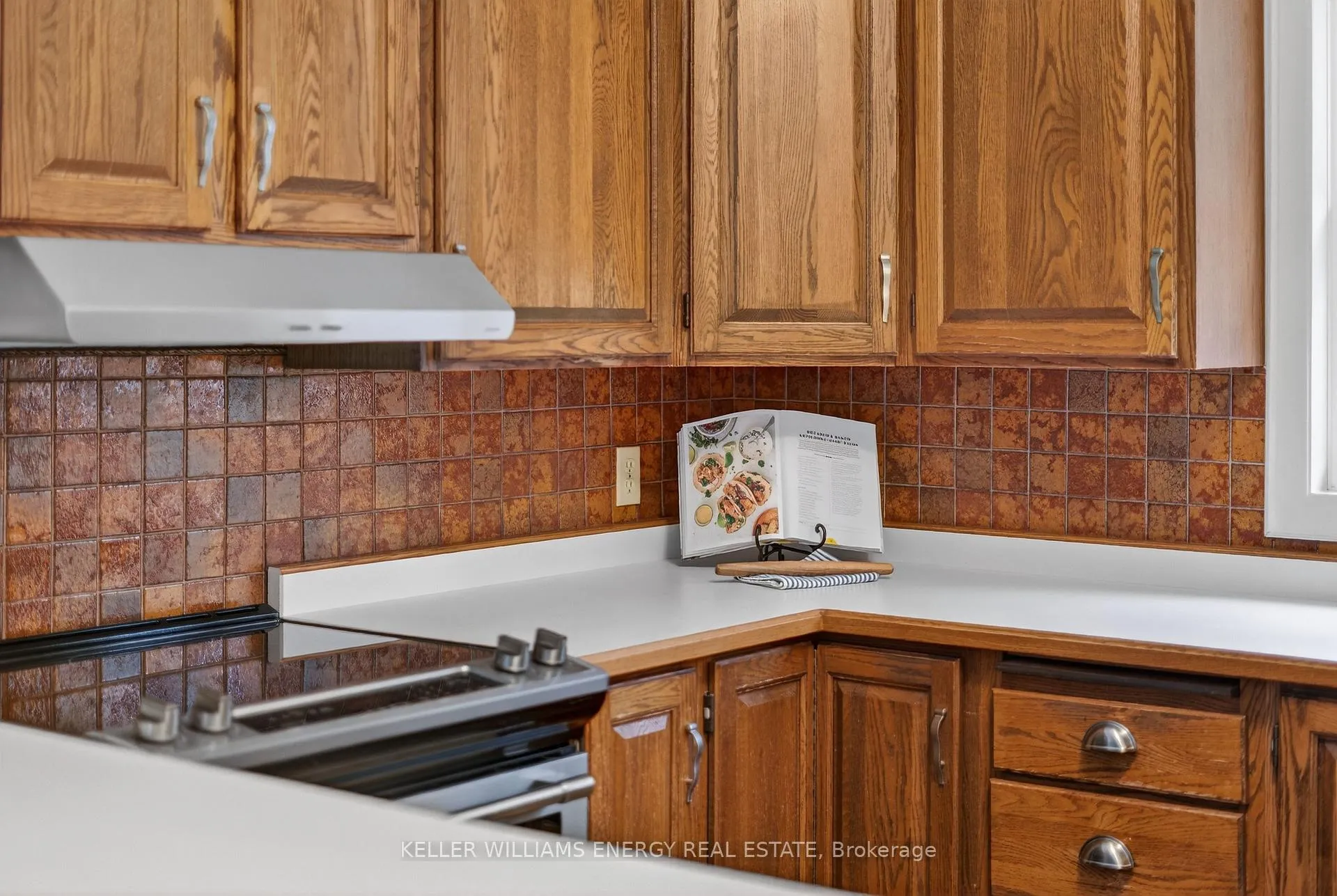 Photo 19 of 108 Dutch Road, Prince Edward County, Hillier Ward — HOMEH