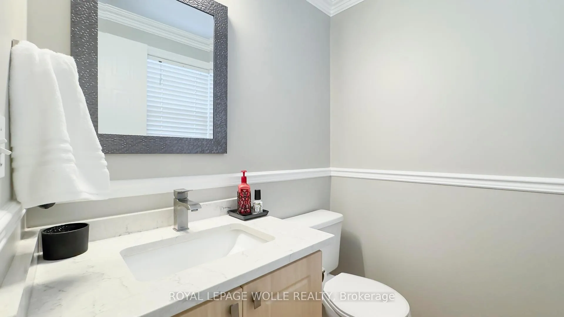 Photo 8 of 75 Dawn Ridge Drive, Kitchener — HOMEH
