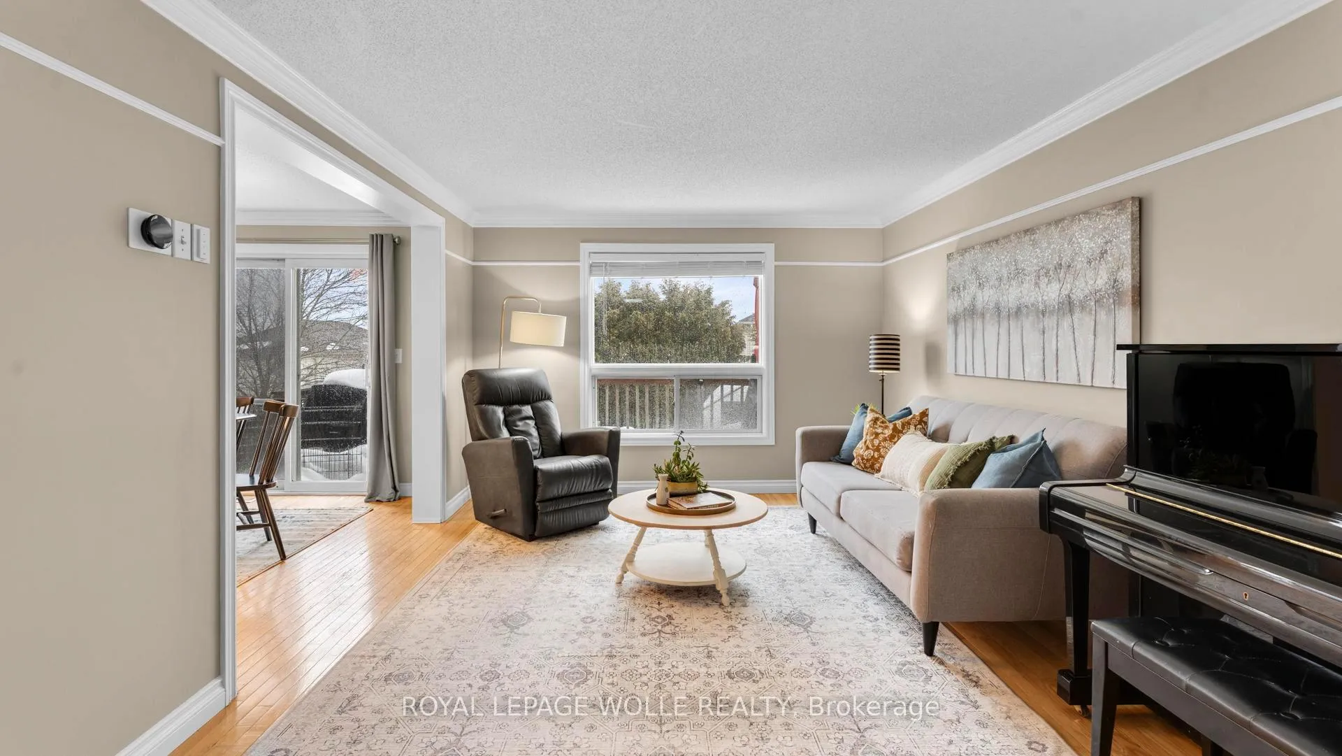 Photo 10 of 75 Dawn Ridge Drive, Kitchener — HOMEH