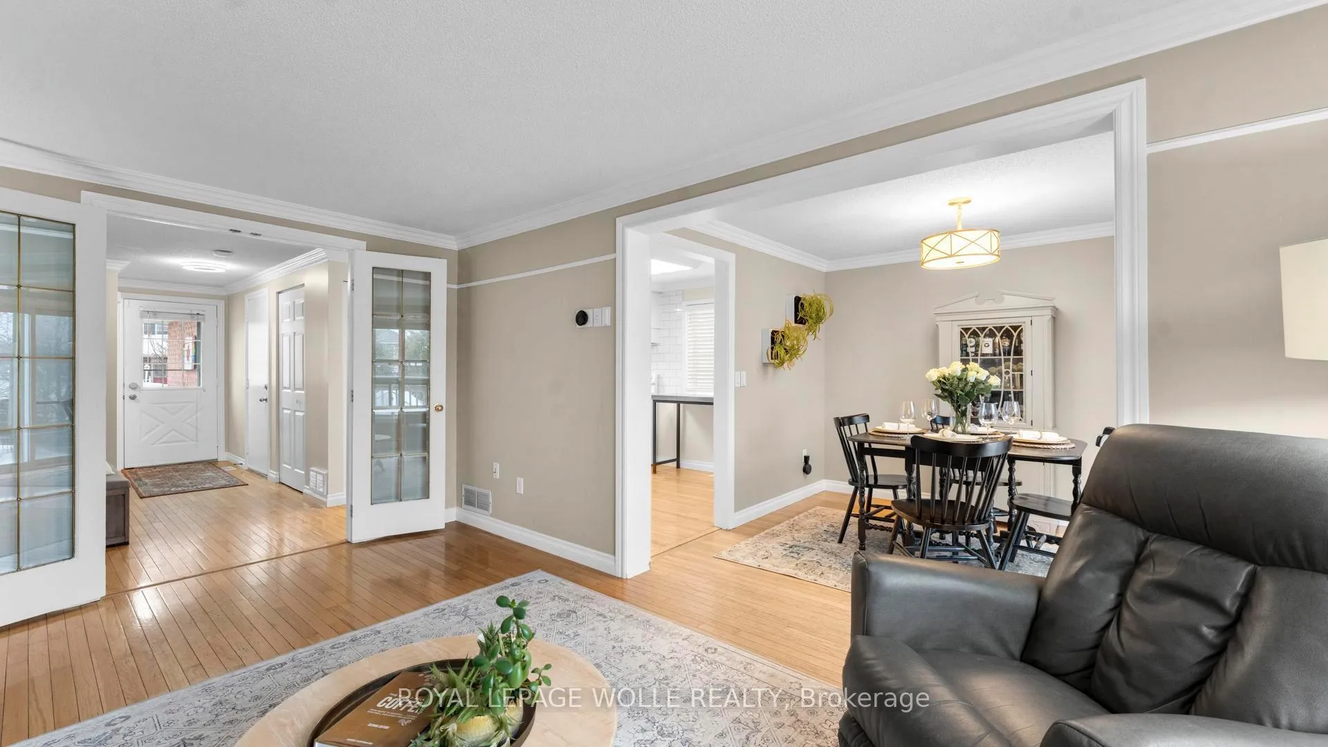 Photo 15 of 75 Dawn Ridge Drive, Kitchener — HOMEH