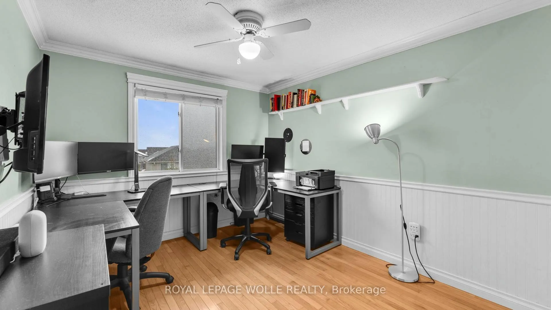 Photo 24 of 75 Dawn Ridge Drive, Kitchener — HOMEH
