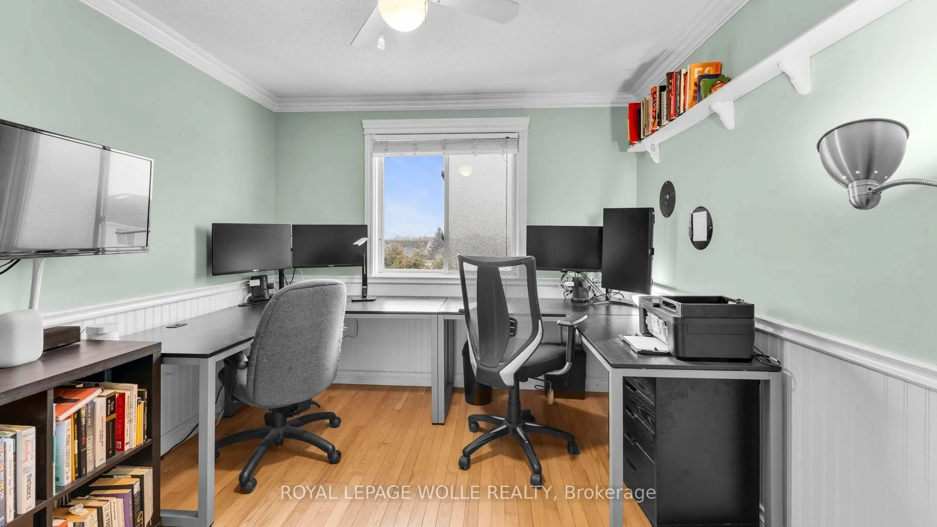 Photo 25 of 75 Dawn Ridge Drive, Kitchener — HOMEH
