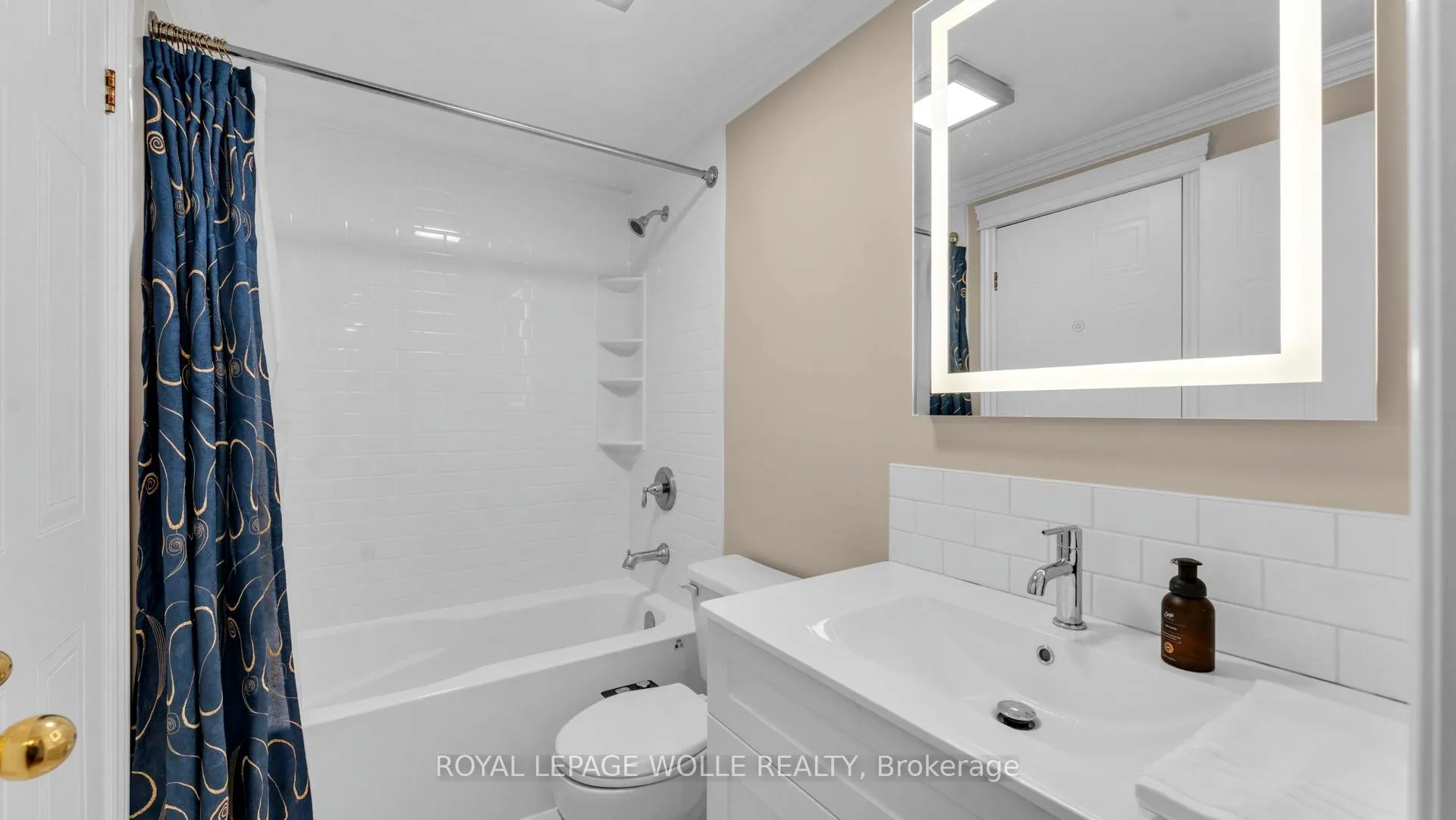 Photo 31 of 75 Dawn Ridge Drive, Kitchener — HOMEH