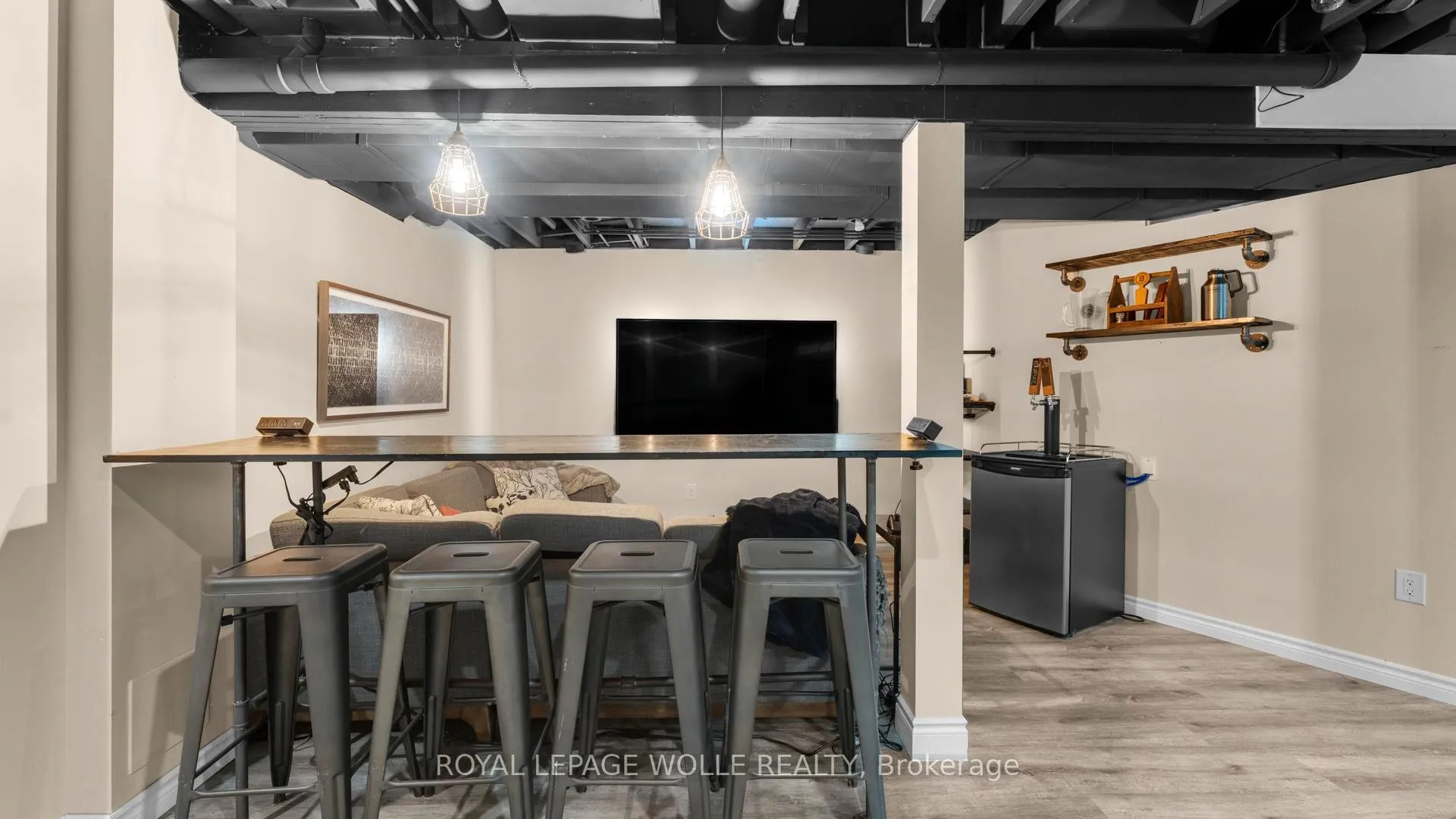 Photo 35 of 75 Dawn Ridge Drive, Kitchener — HOMEH