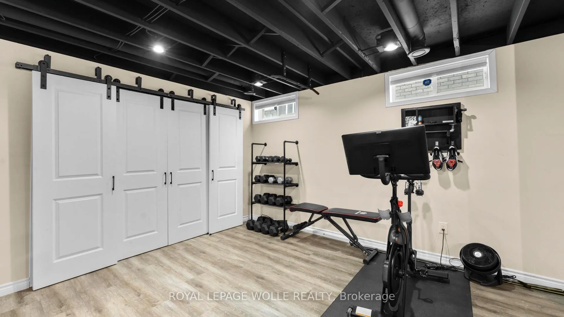Photo 37 of 75 Dawn Ridge Drive, Kitchener — HOMEH