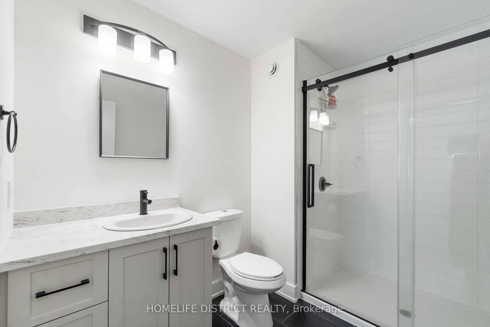Photo 10 of 58 Whitcomb Crescent, Smiths Falls — HOMEH