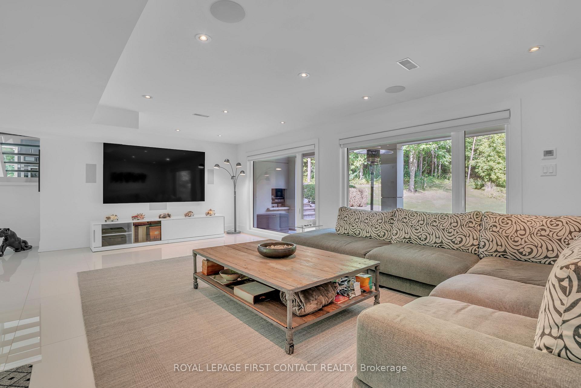 Photo 31 of 15075 Jane Street, King, Rural King — HOMEH