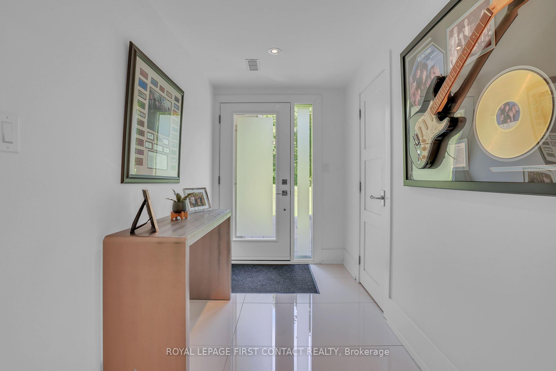 Photo 33 of 15075 Jane Street, King, Rural King — HOMEH