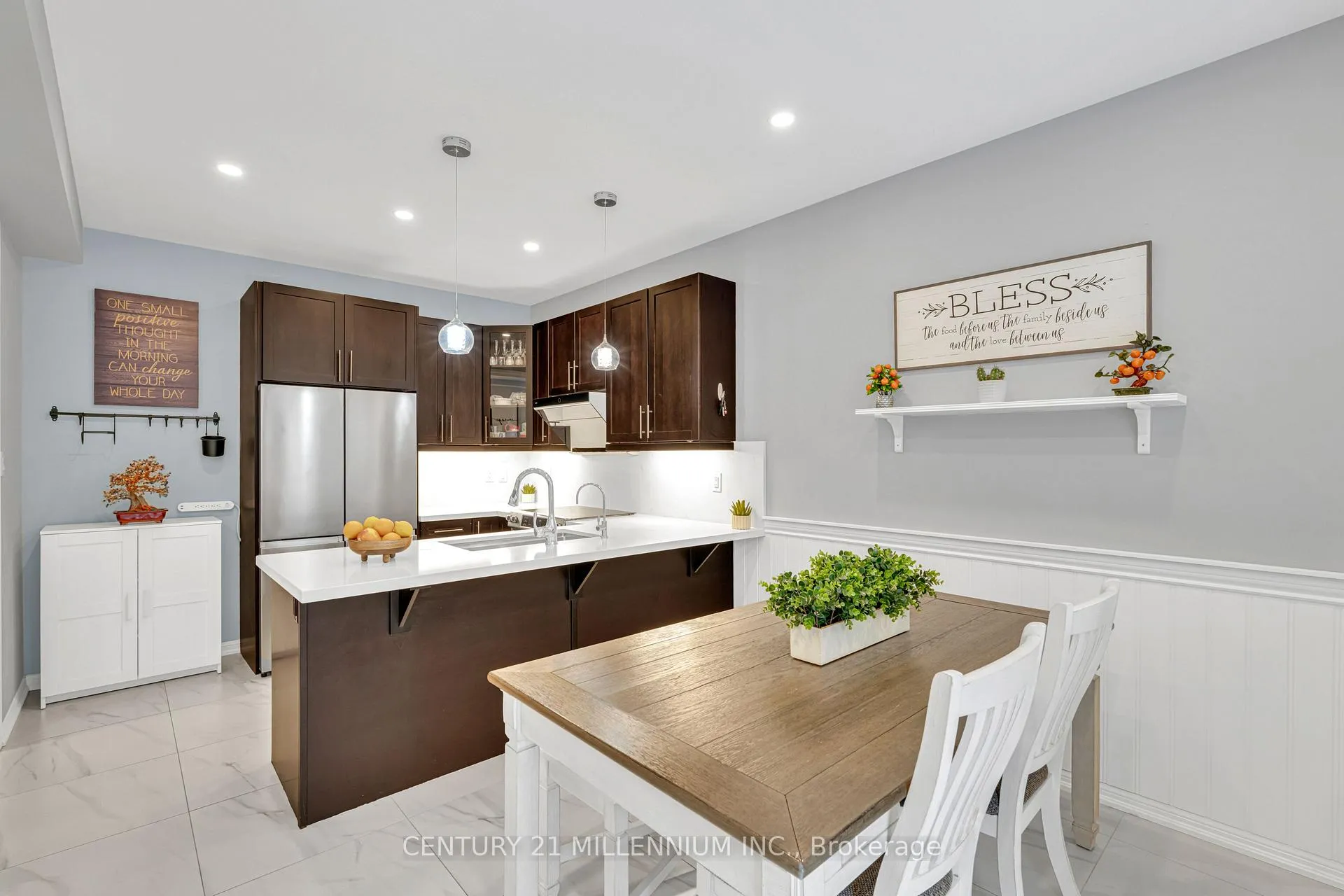 Photo 17 of 973 Asleton Boulevard, Milton, Willmott — HOMEH