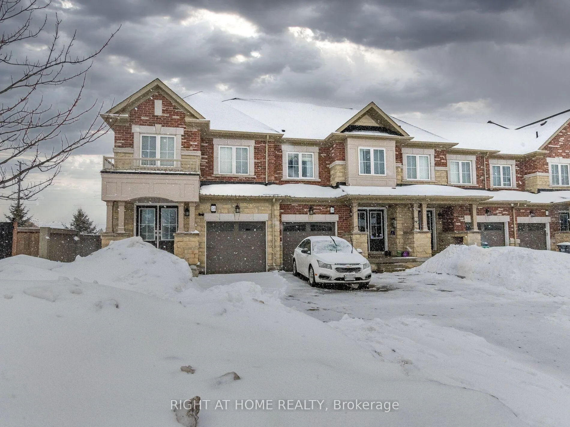Front of 16 Edsel Road