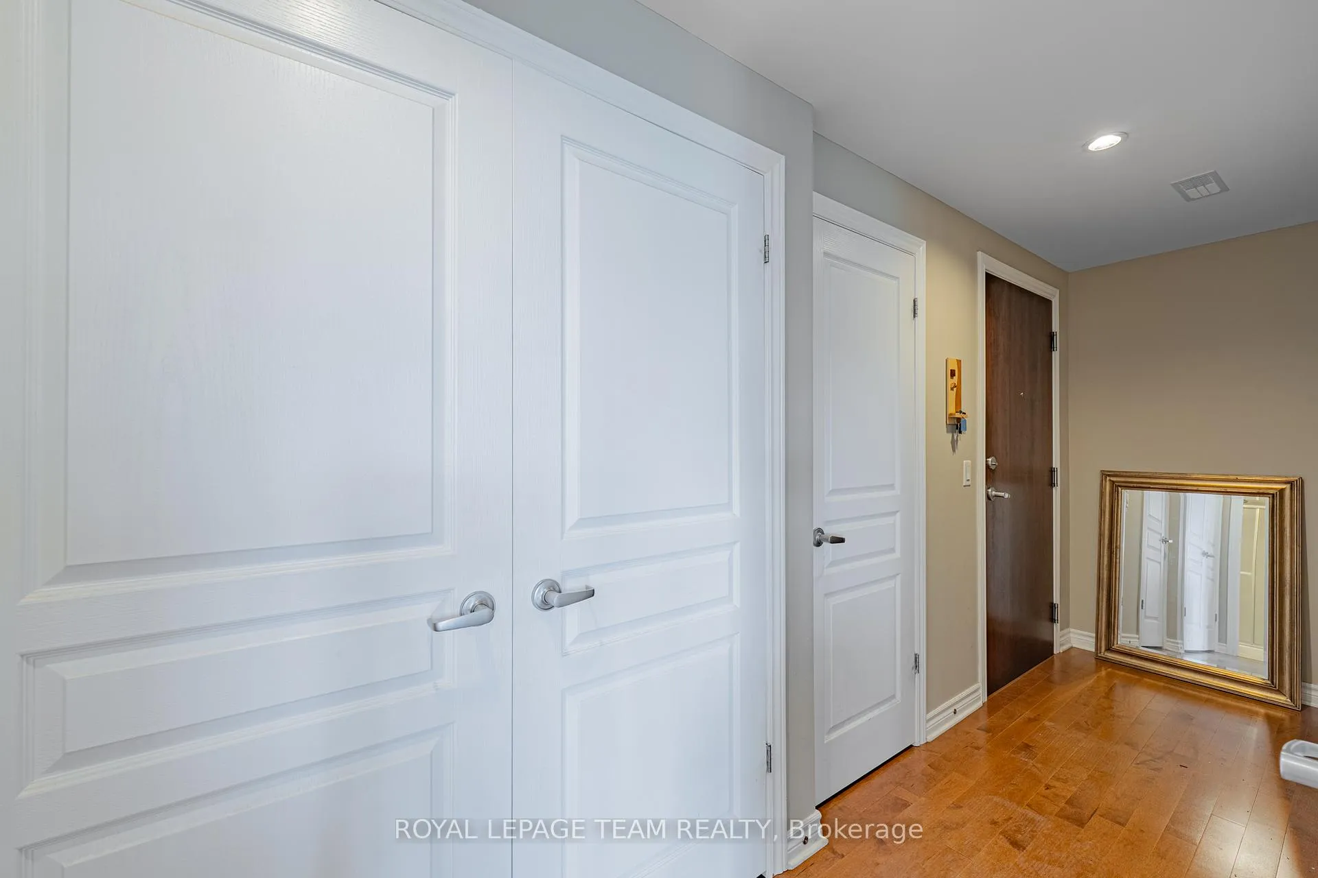 Photo 11 of Unit 304, 805 Beauparc Private, Ottawa, Cyrville — HOMEH