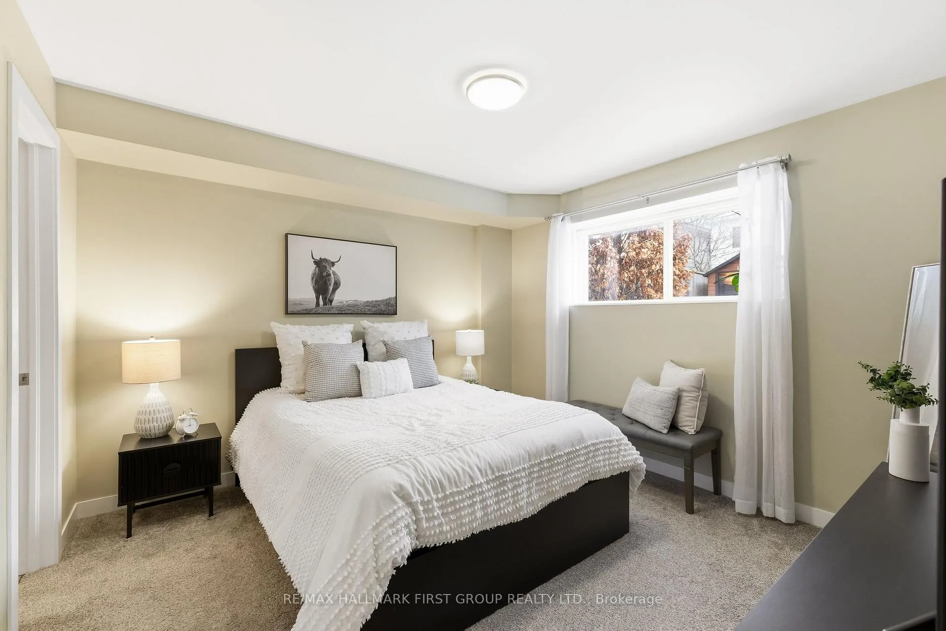 Photo 32 of 27 Keeler Crescent, Clarington, Bowmanville — HOMEH