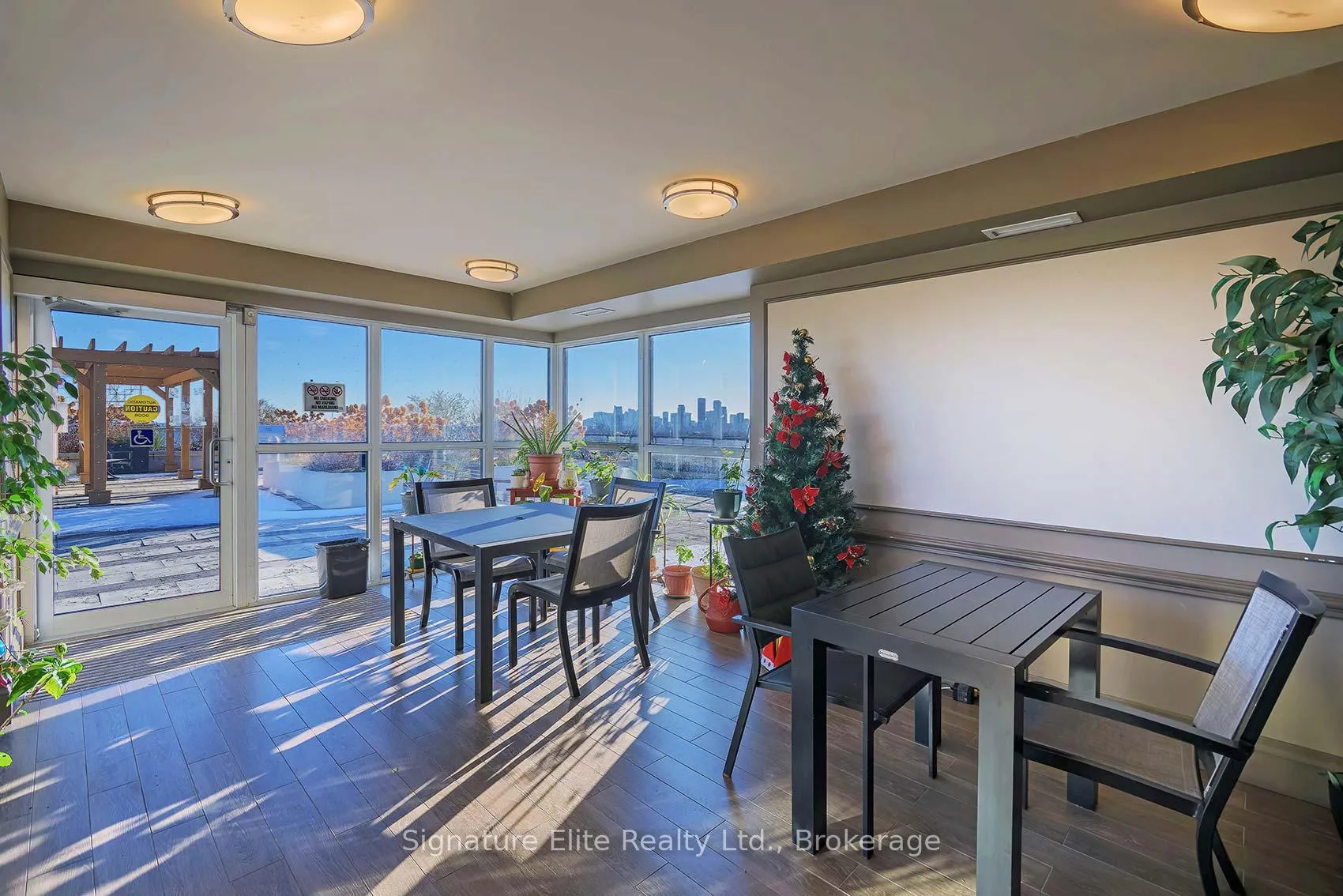 Photo 16 of Unit 304, 35 Saranac Boulevard, Toronto, Englemount-Lawrence — HOMEH