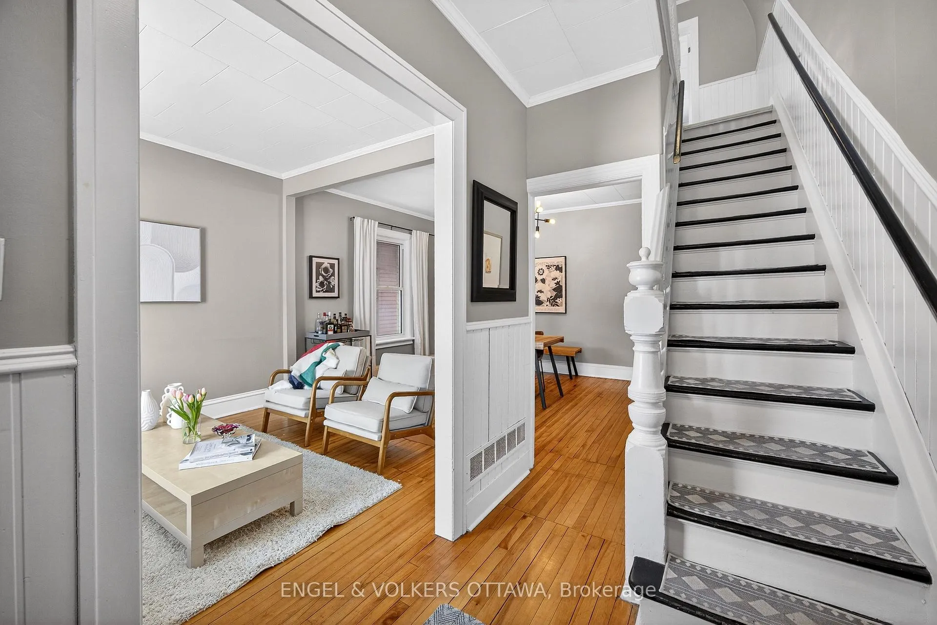 Photo 5 of 27 King George Street, Ottawa, Overbrook — HOMEH
