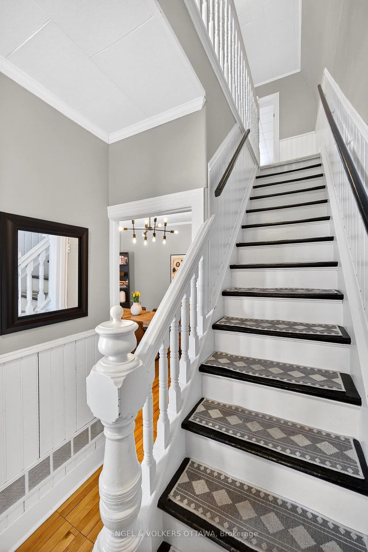 Photo 21 of 27 King George Street, Ottawa, Overbrook — HOMEH