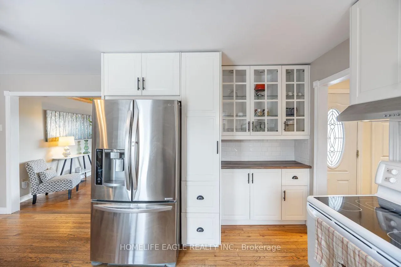 Photo 6 of 19280 Dufferin Street, King, Rural King — HOMEH