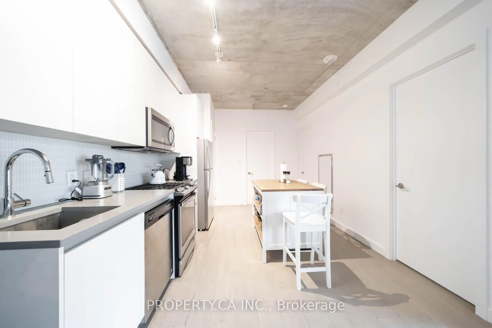 Photo 11 of Unit 308, 246 Logan Avenue, Toronto, South Riverdale — HOMEH