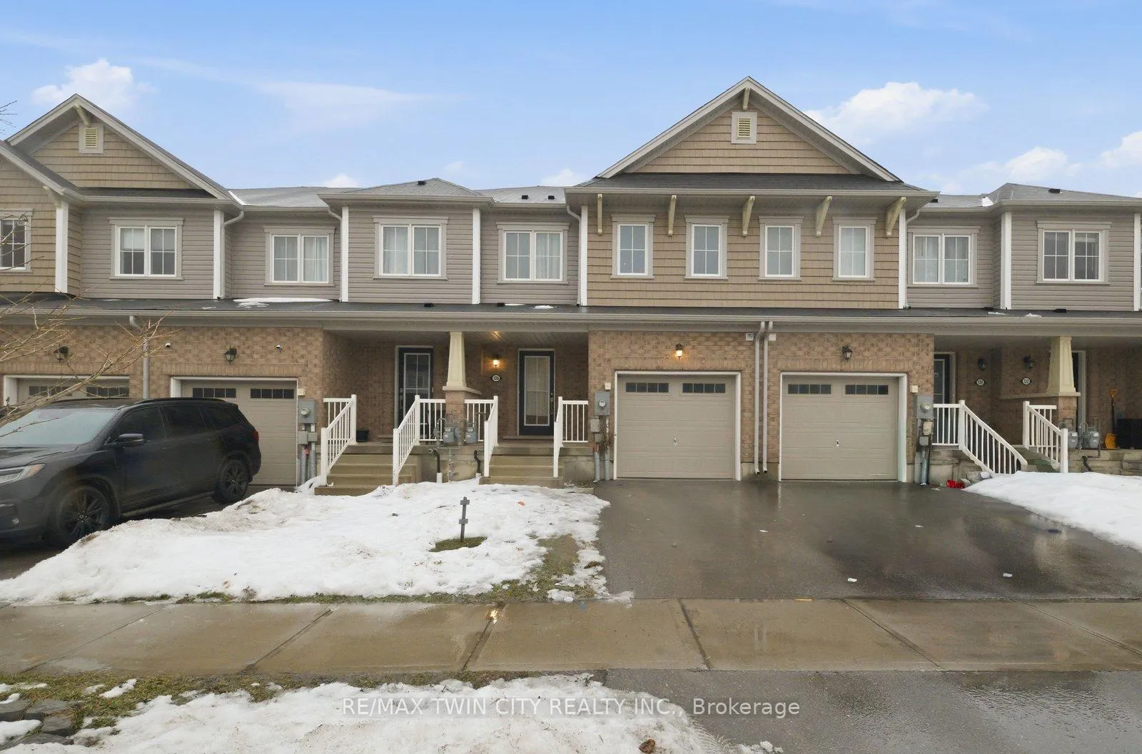 Photo 1 of 126 Munro Circle, Brantford, Empire South — HOMEH