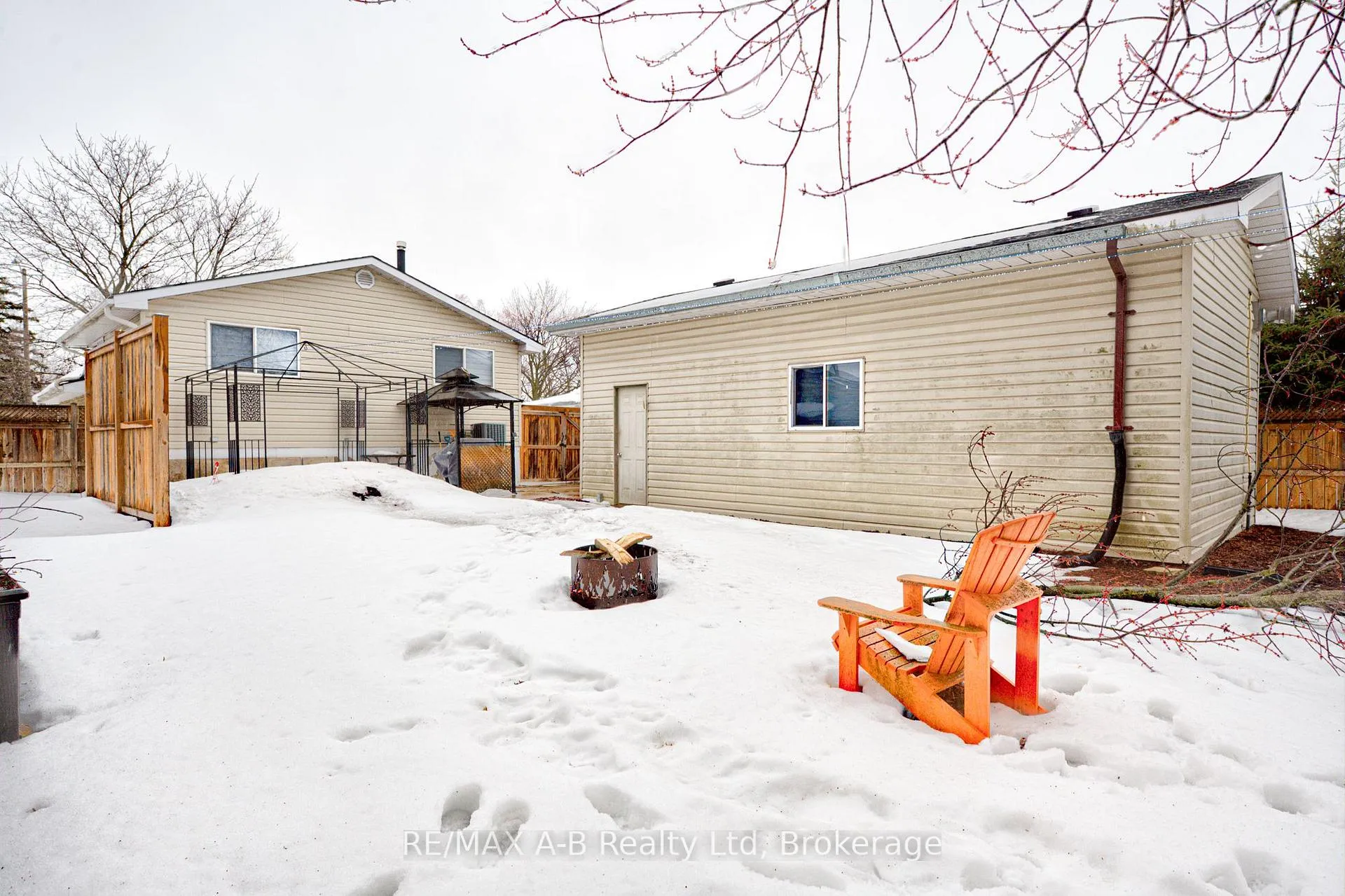 Photo 40 of 270 Home Street, Stratford — HOMEH
