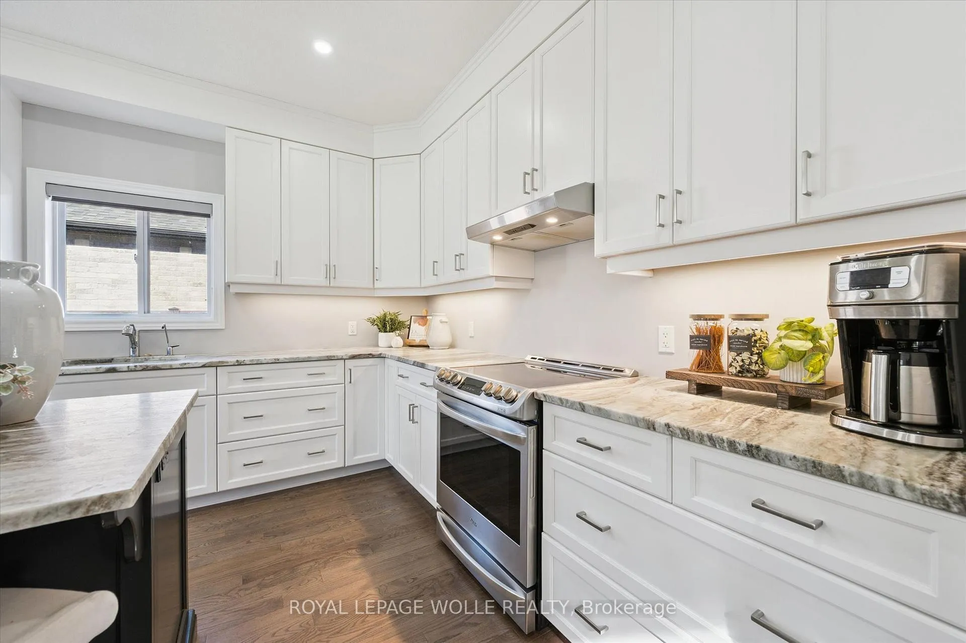 Photo 18 of 8 Griffith Court, North Perth, Listowel — HOMEH