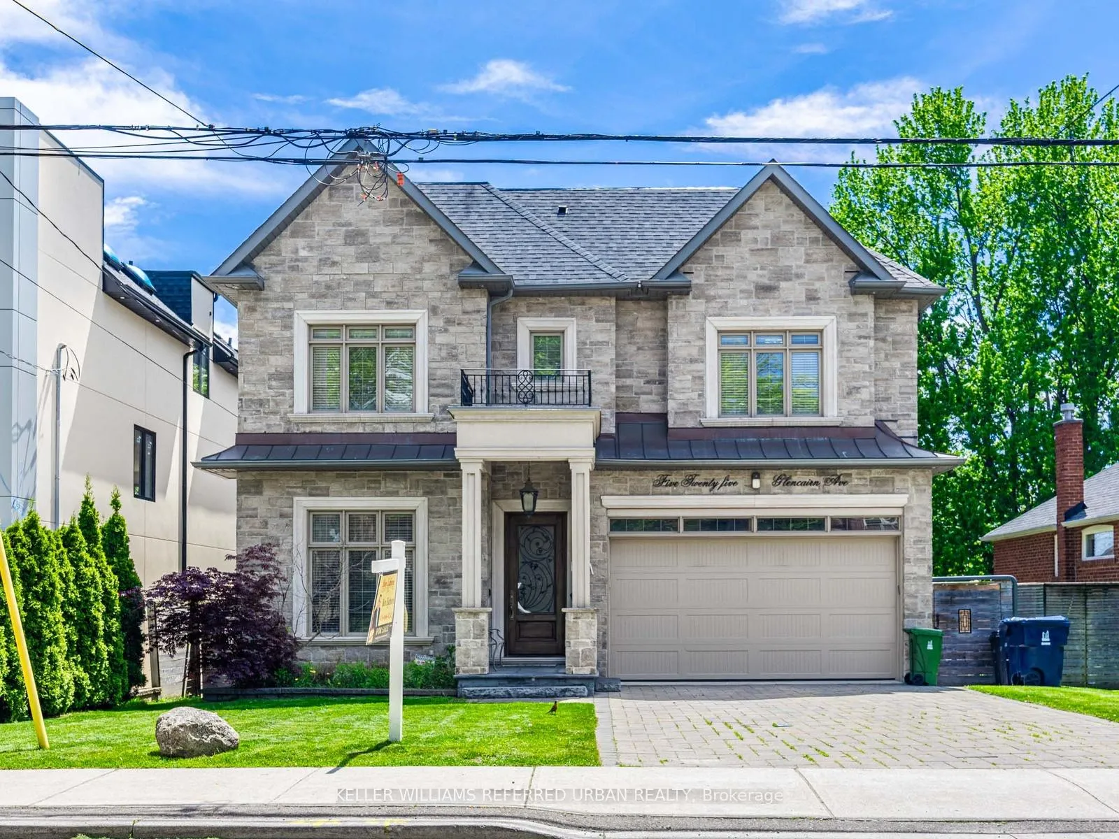Front of 525 Glencairn Avenue