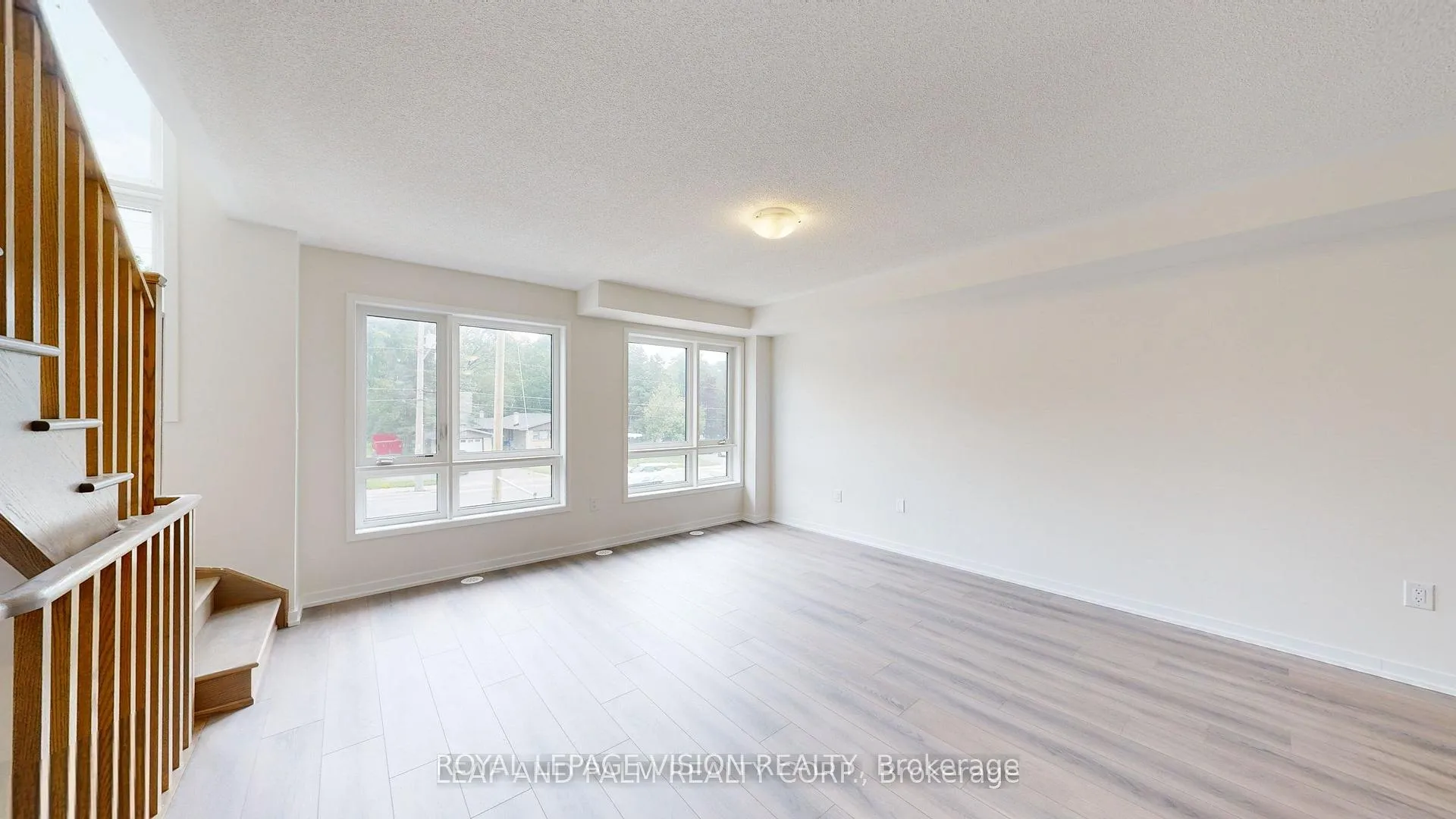 Photo 7 of Unit 256, 256 Townline Road N, Oshawa, Eastdale — HOMEH
