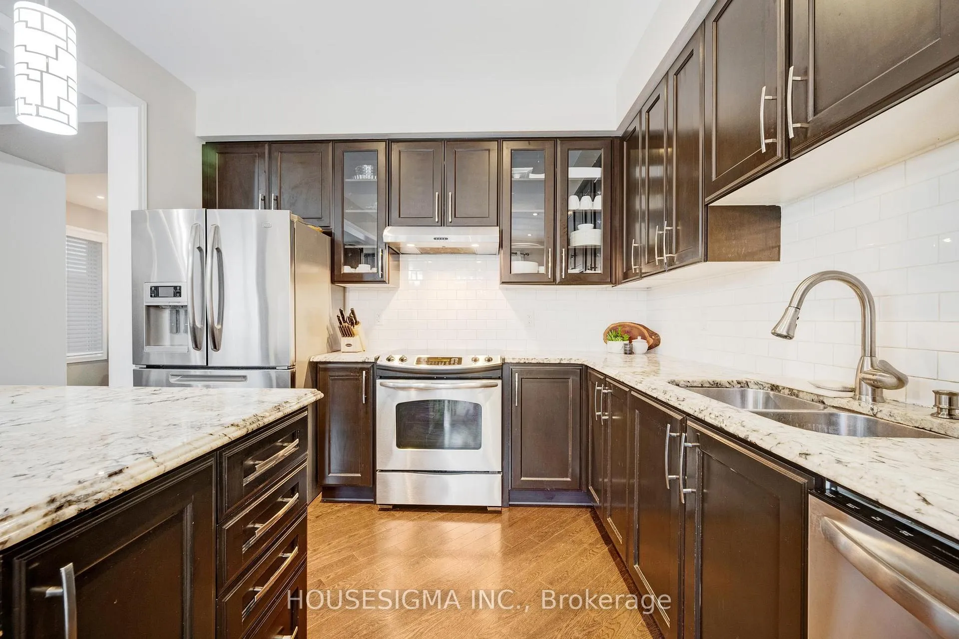 Photo 15 of 19 Seafair Crescent, Brampton, Fletcher's West — HOMEH