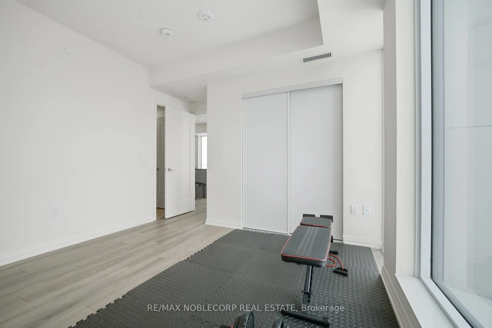 Photo 12 of Unit 1414, 8960 Jane Street, Vaughan, Vellore Village — HOMEH