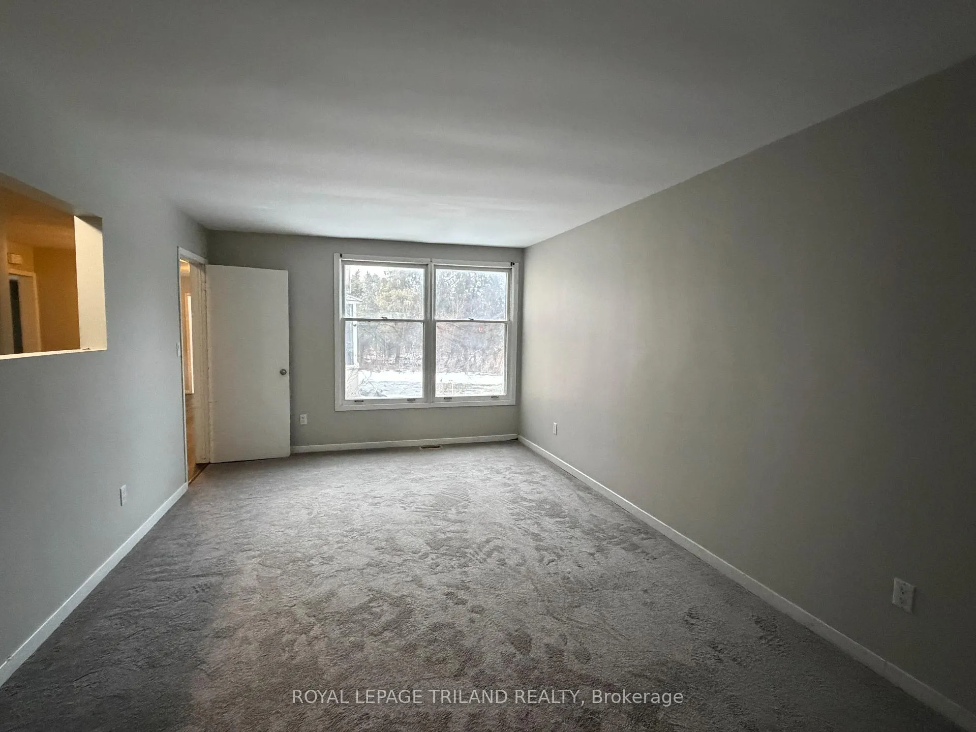 Photo 4 of 6804 Bells Road, Middlesex Centre, Rural Middlesex Centre — HOMEH