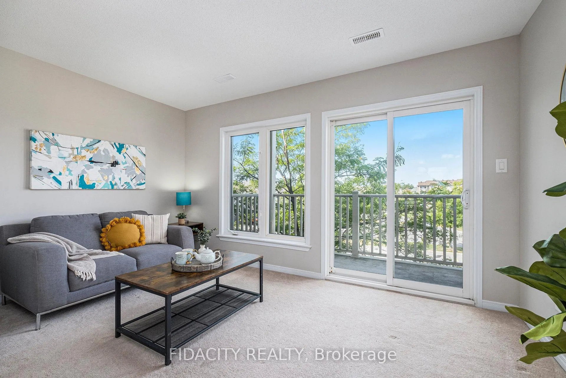 Photo 4 of 3391 Cambrian Road, Ottawa, Barrhaven - Stonebridge — HOMEH