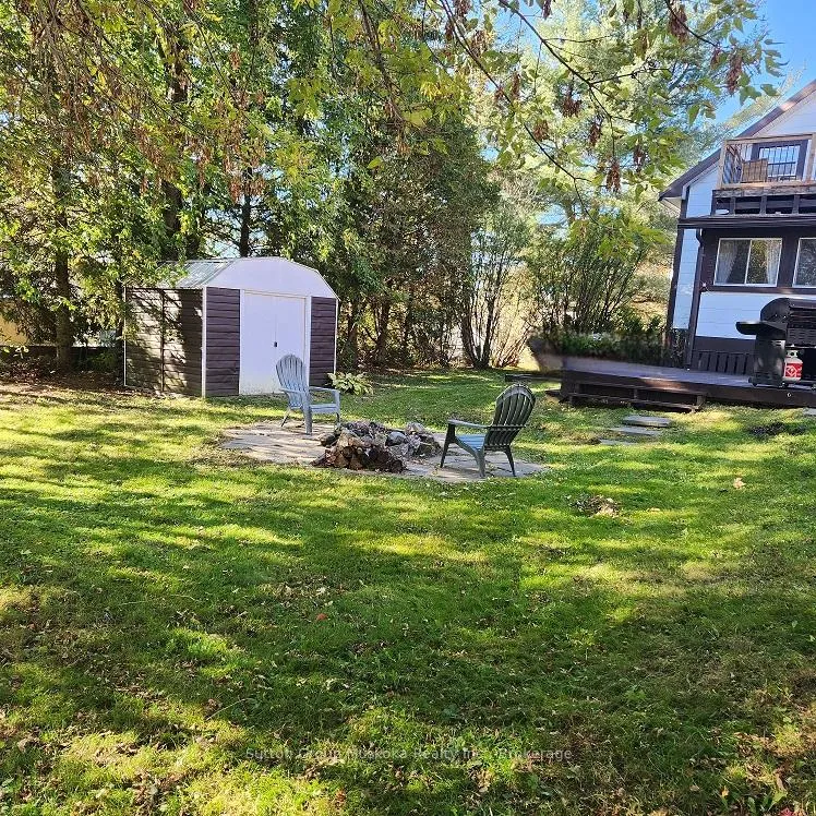 Photo 3 of 142 Queen Street, Burk's Falls — HOMEH
