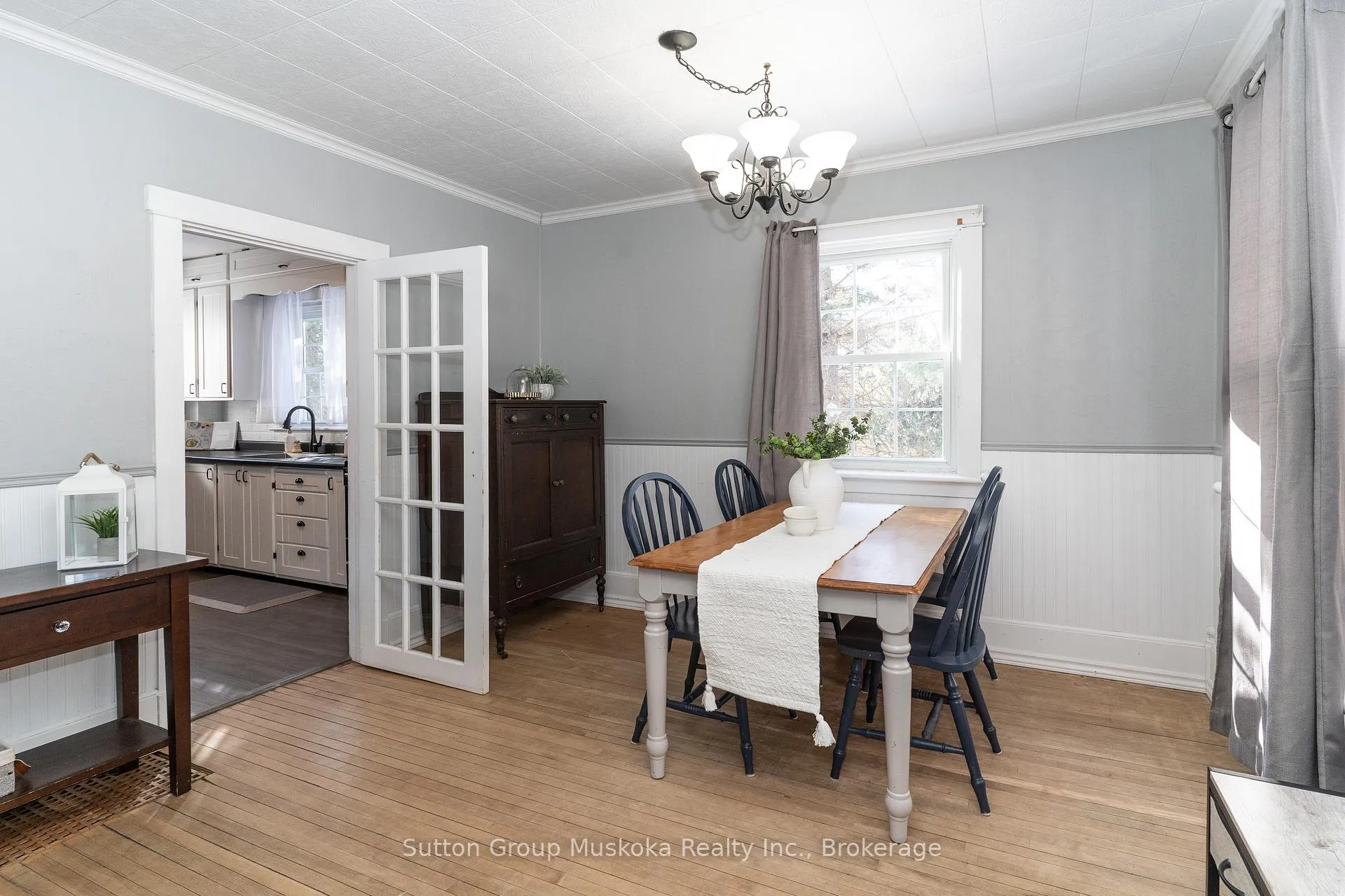 Photo 13 of 142 Queen Street, Burk's Falls — HOMEH