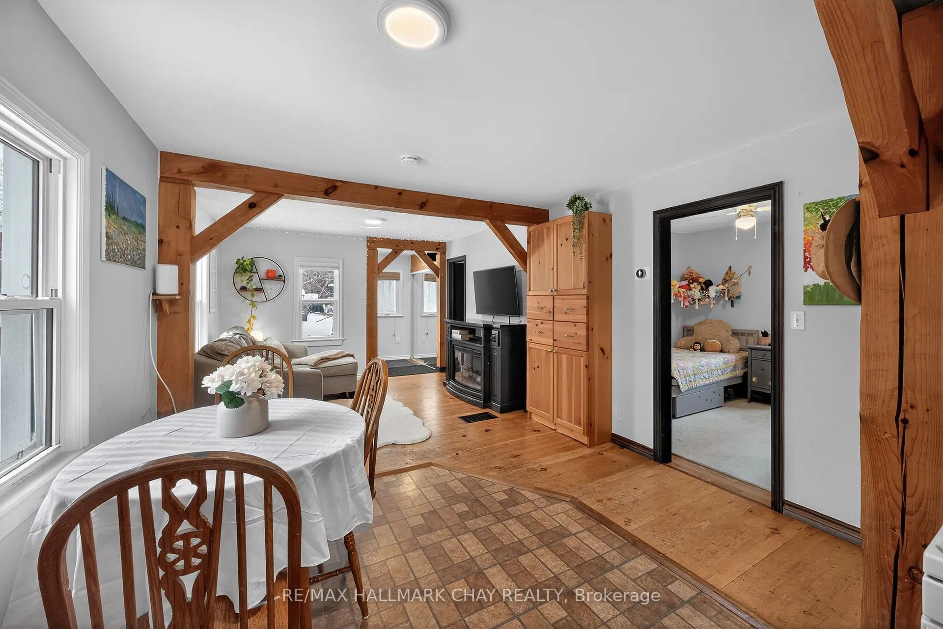 Photo 7 of 323 Bell Street, Tay, Port McNicoll — HOMEH