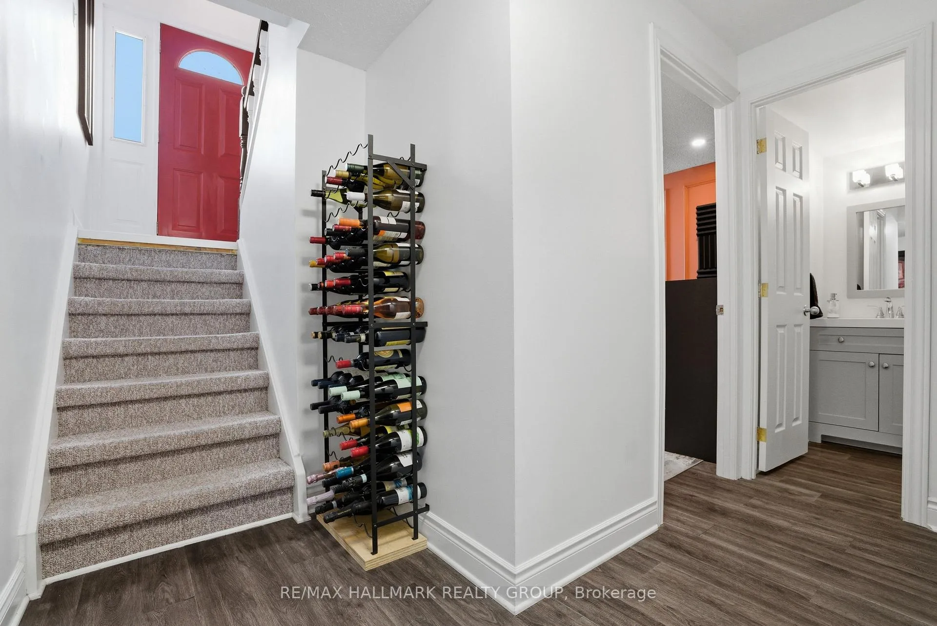 Photo 22 of 24 Binscarth Crescent, Ottawa, Kanata - Glencairn/Hazeldean — HOMEH