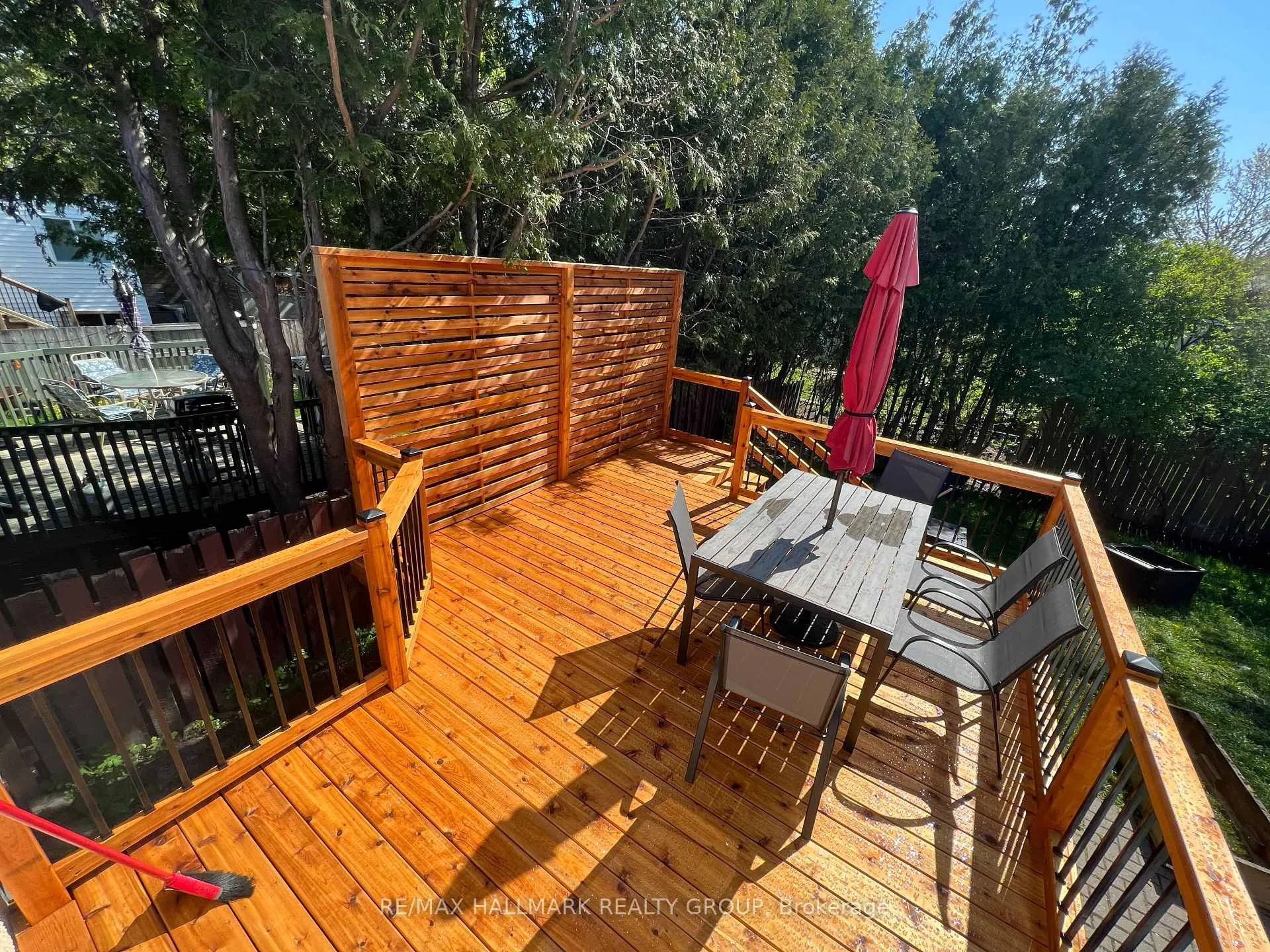 Photo 32 of 24 Binscarth Crescent, Ottawa, Kanata - Glencairn/Hazeldean — HOMEH